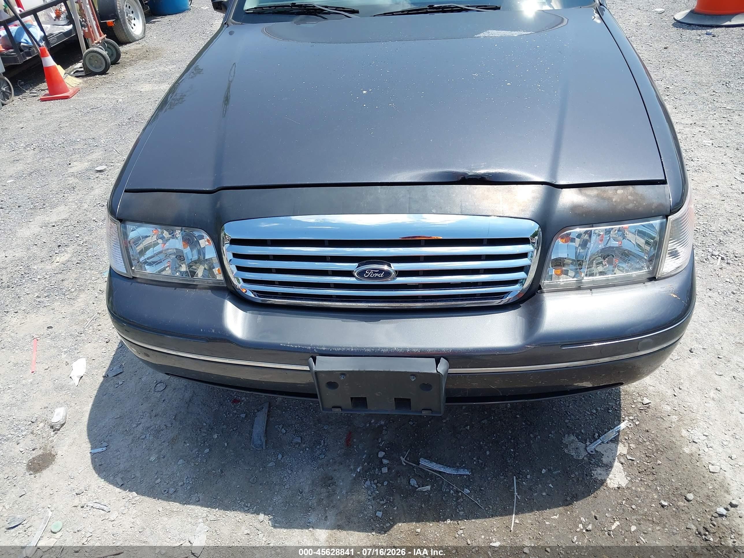 2005 Ford Crown Victoria Lx/lx Sport Серый vin: 2FAFP74W25X103366
