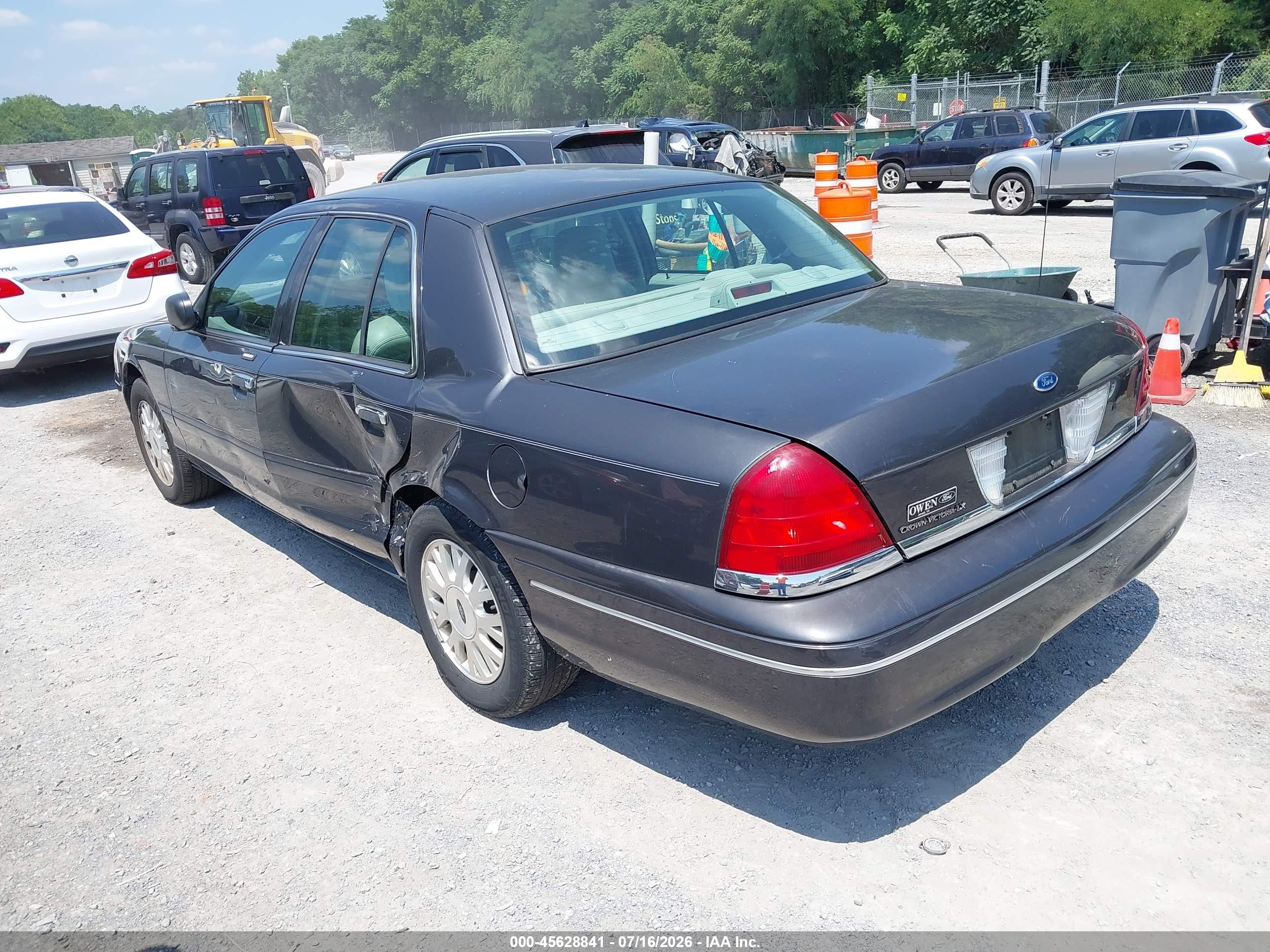 2005 Ford Crown Victoria Lx/lx Sport Серый vin: 2FAFP74W25X103366