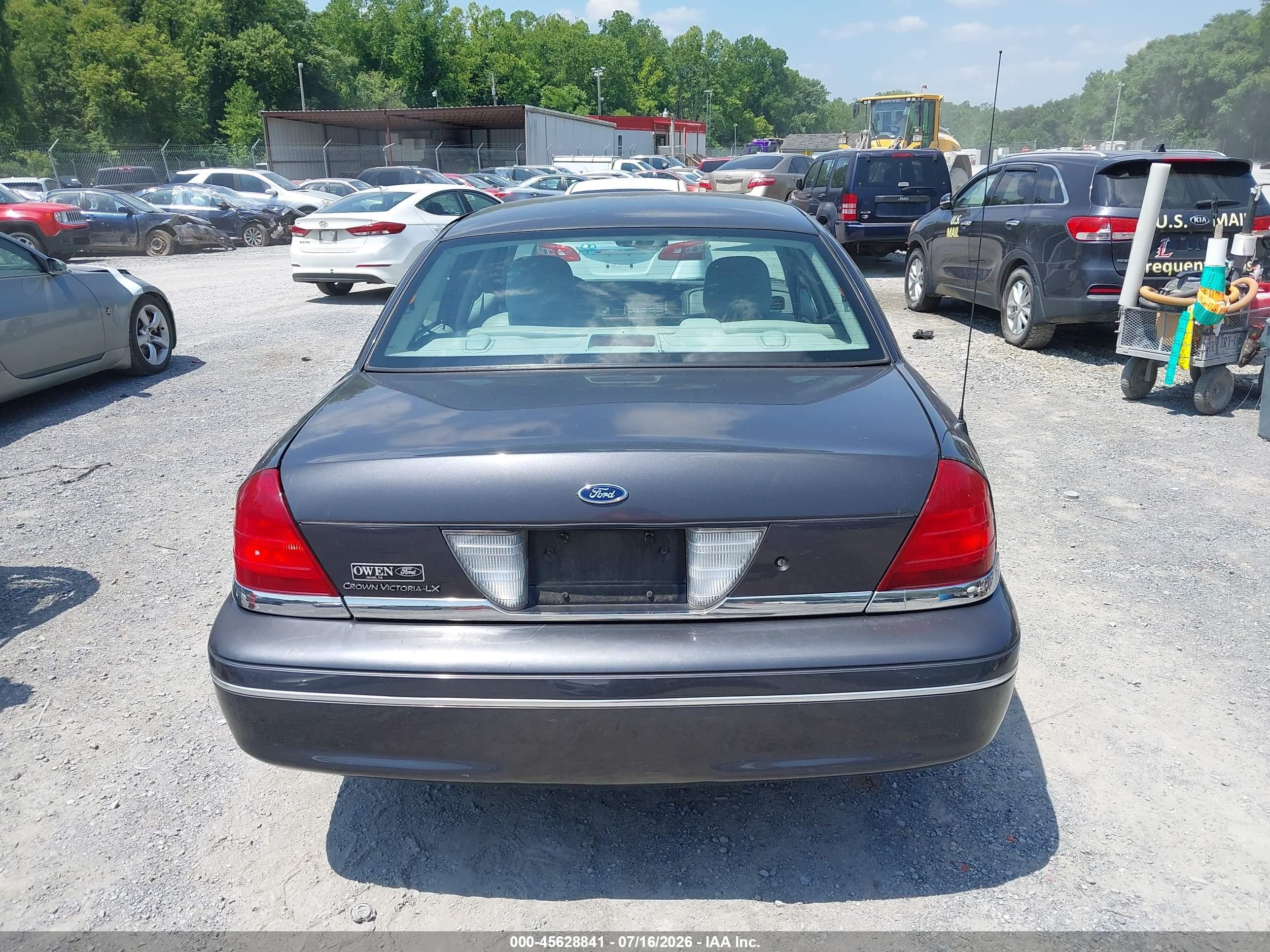 2005 Ford Crown Victoria Lx/lx Sport Серый vin: 2FAFP74W25X103366