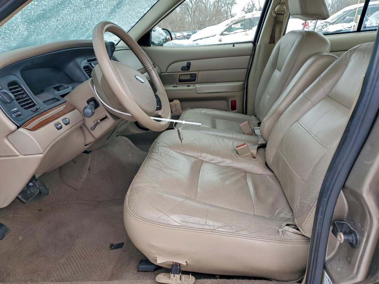 2005 Ford Crown Victoria Lx Brown vin: 2FAFP74W25X110446