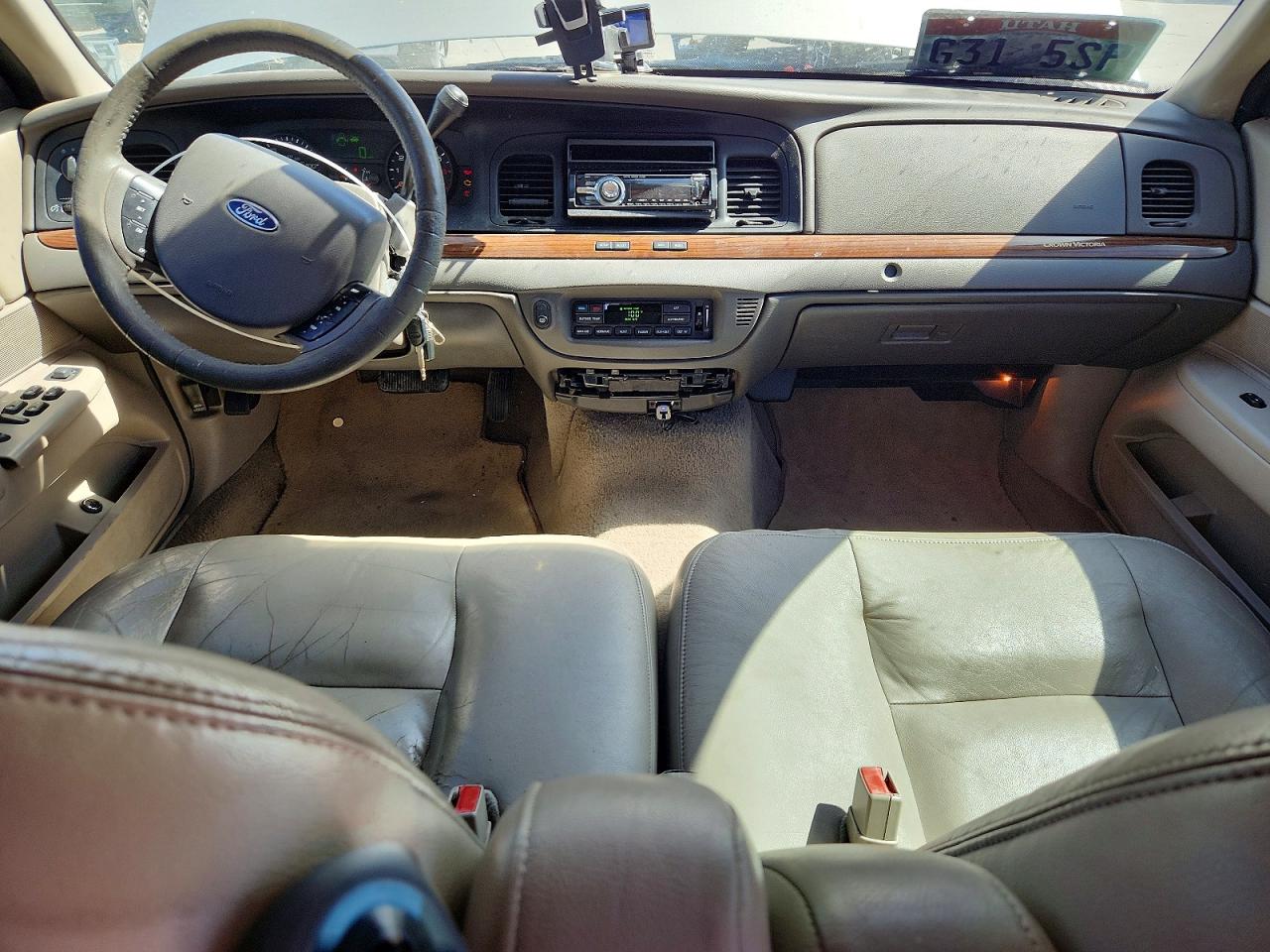 2006 Ford Crown Victoria Lx Silver vin: 2FAFP74W26X129158