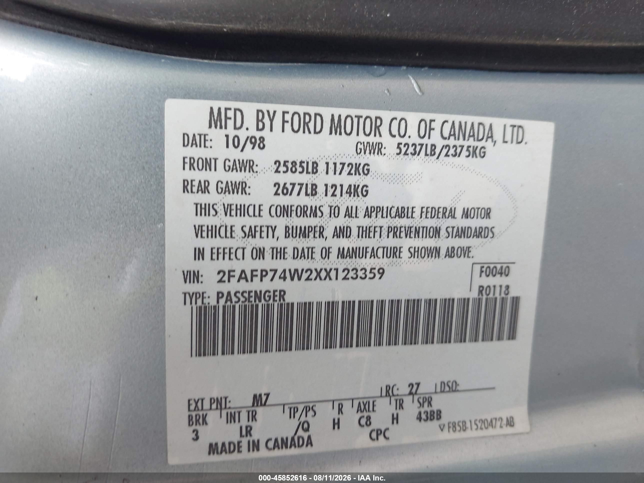 1999 Ford Crown Victoria Lx Light Blue vin: 2FAFP74W2XX123359