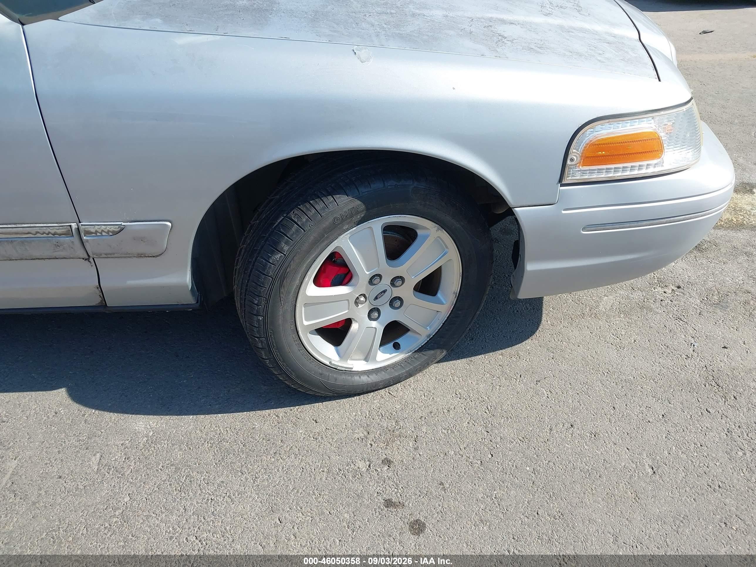 2003 Ford Crown Victoria Lx Silver vin: 2FAFP74W33X154968