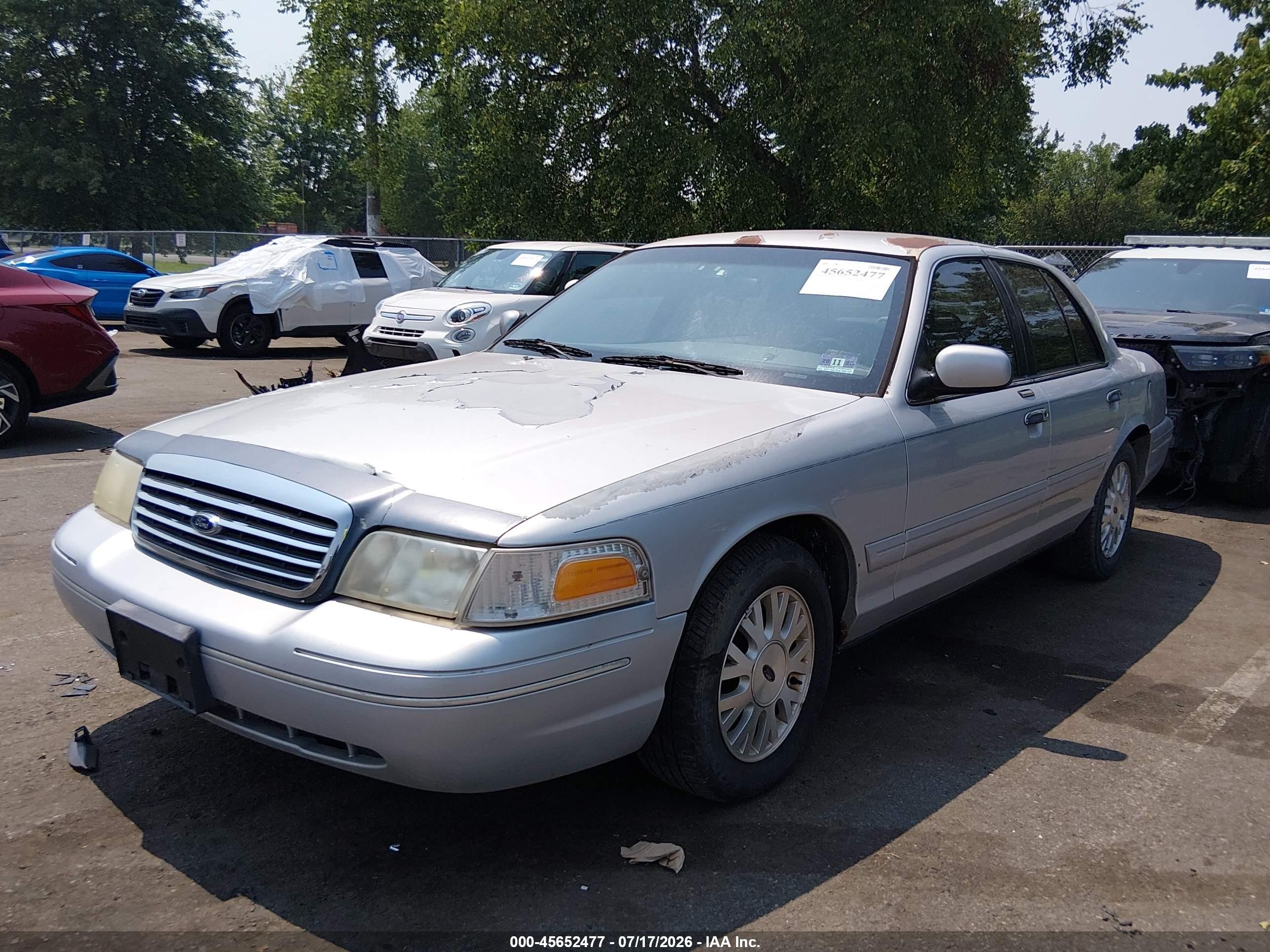 2003 Ford Crown Victoria Lx Gray vin: 2FAFP74W33X164769
