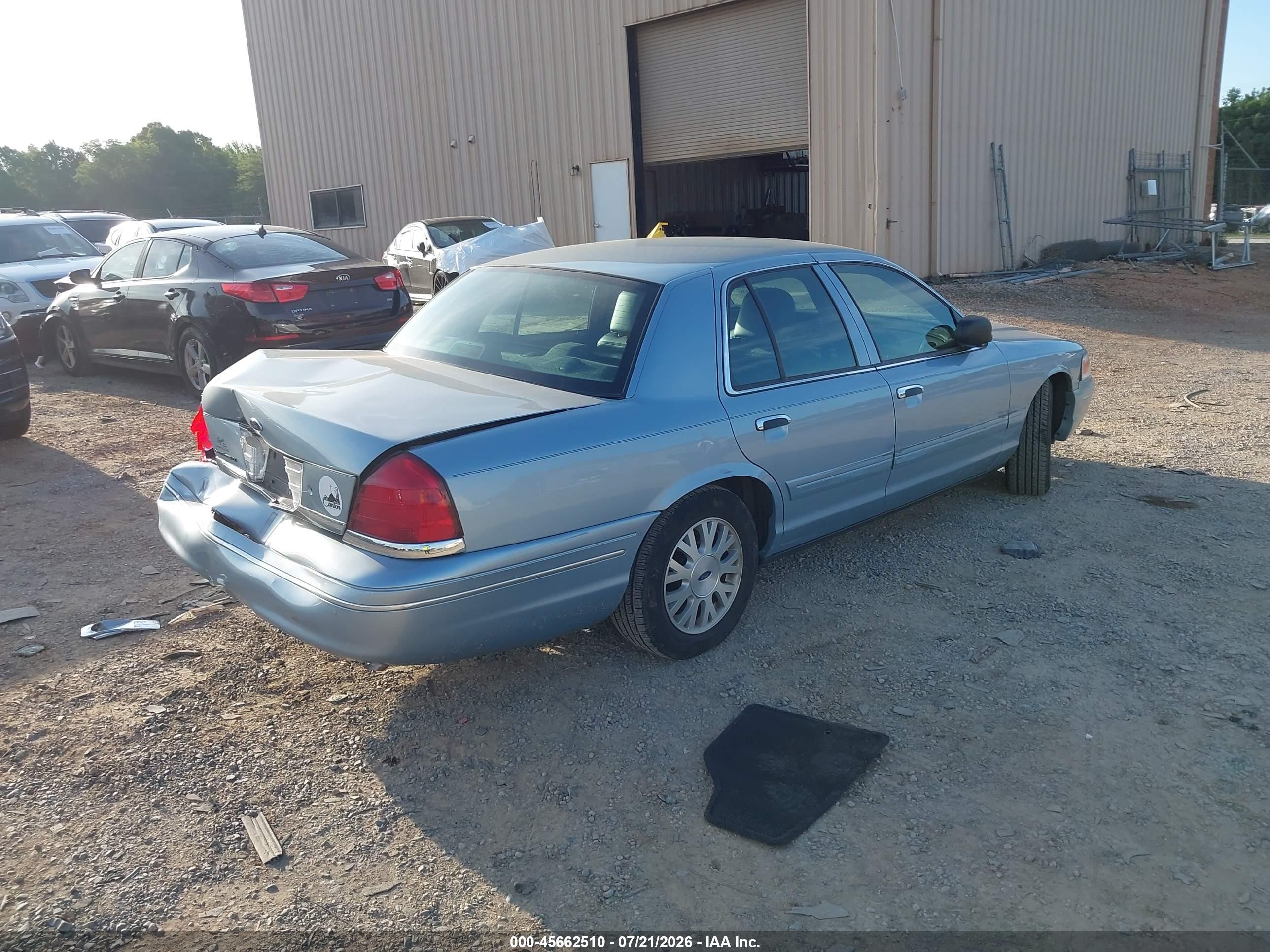 2004 Ford Crown Victoria Lx Light Blue vin: 2FAFP74W34X135614
