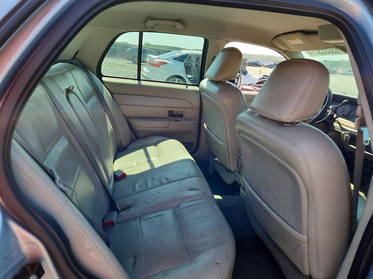 2004 Ford Crown Victoria Lx Blue vin: 2FAFP74W44X128980