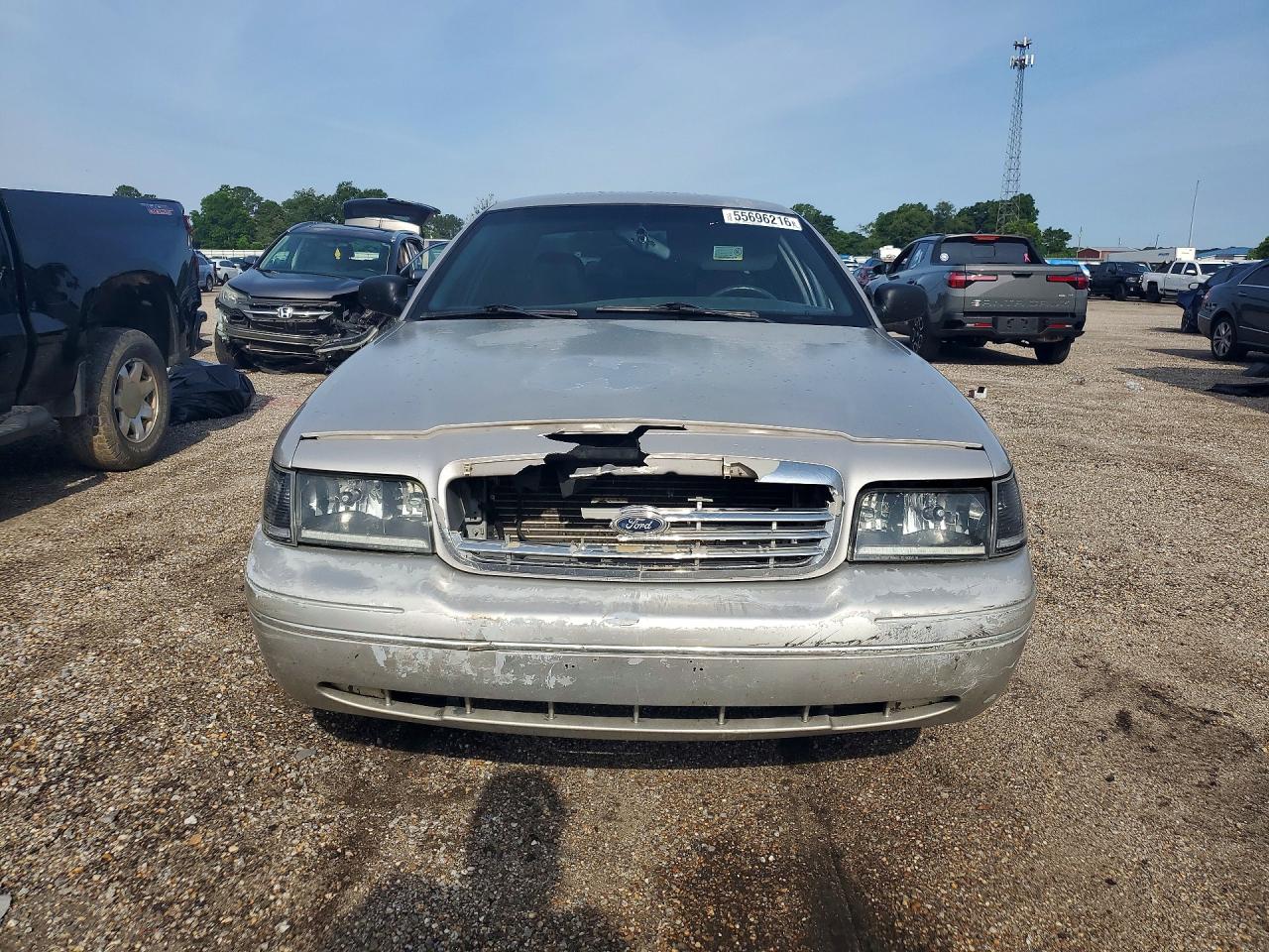 2004 Ford Crown Victoria Lx Silver vin: 2FAFP74W54X125571