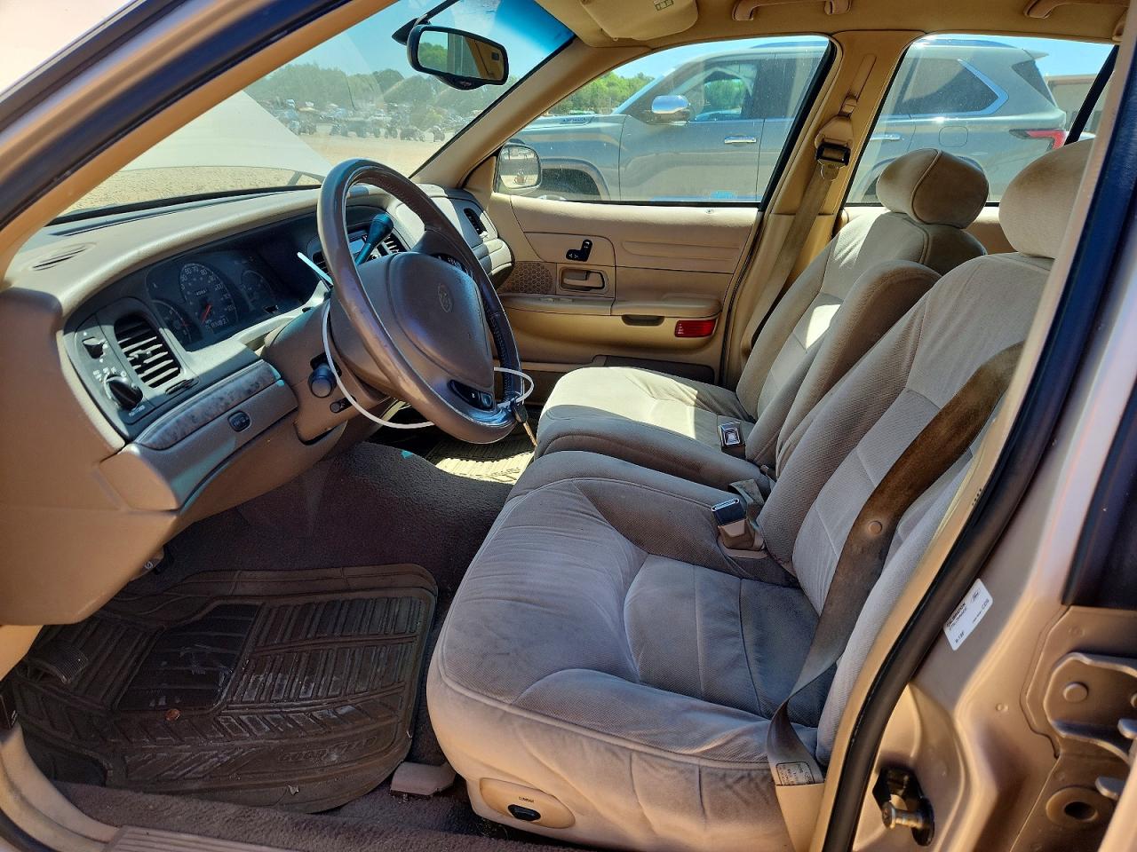 1998 Ford Crown Victoria Lx Gold vin: 2FAFP74W5WX179374