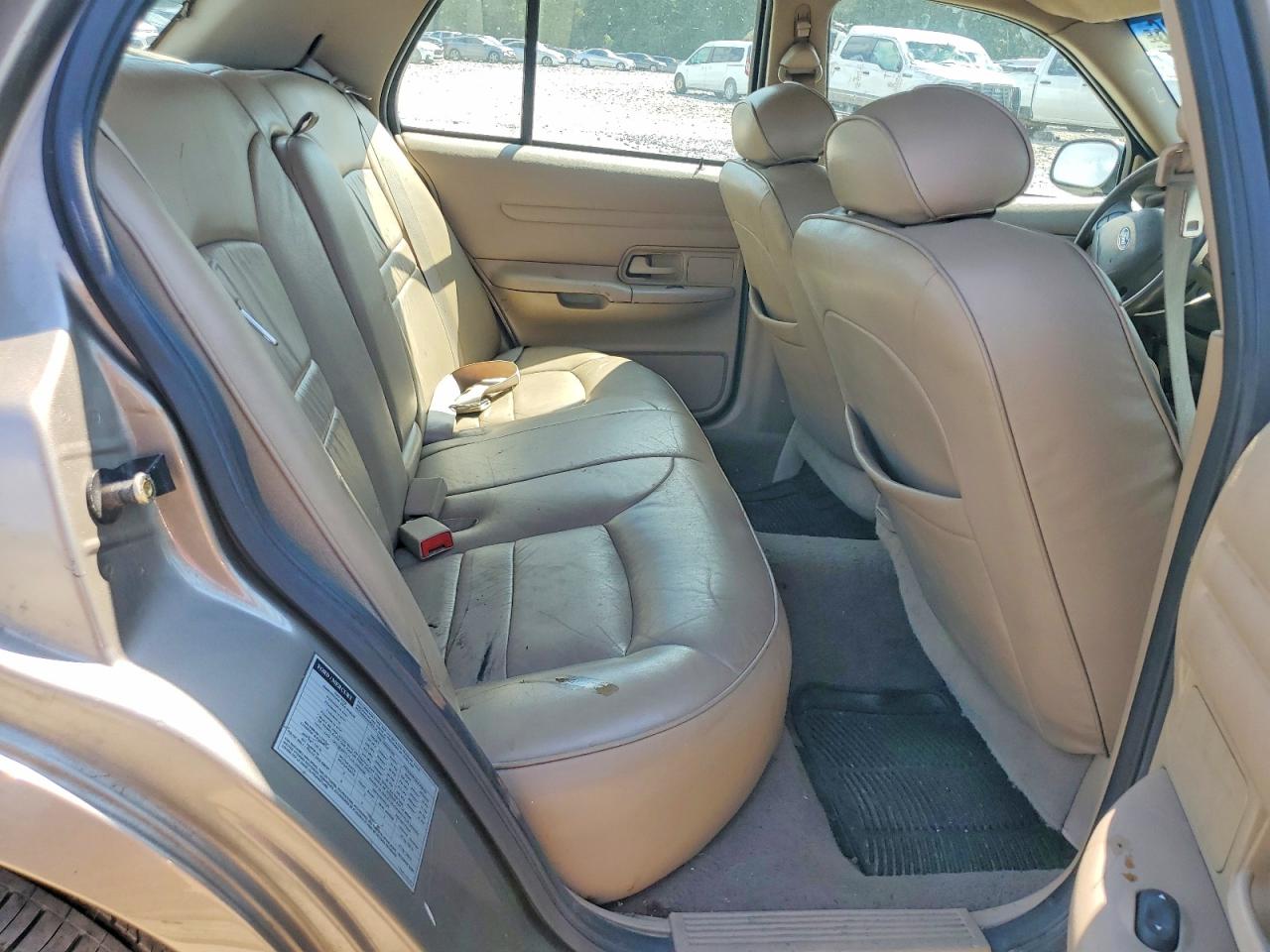 2001 Ford Crown Victoria Lx Желто-коричневый vin: 2FAFP74W61X106474