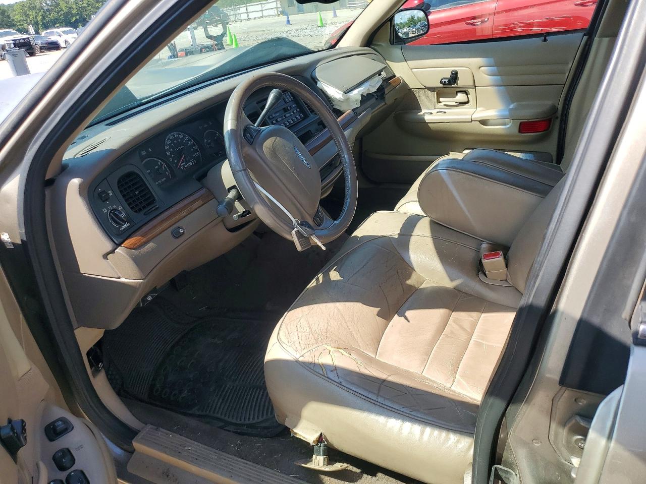 2001 Ford Crown Victoria Lx Желто-коричневый vin: 2FAFP74W61X106474