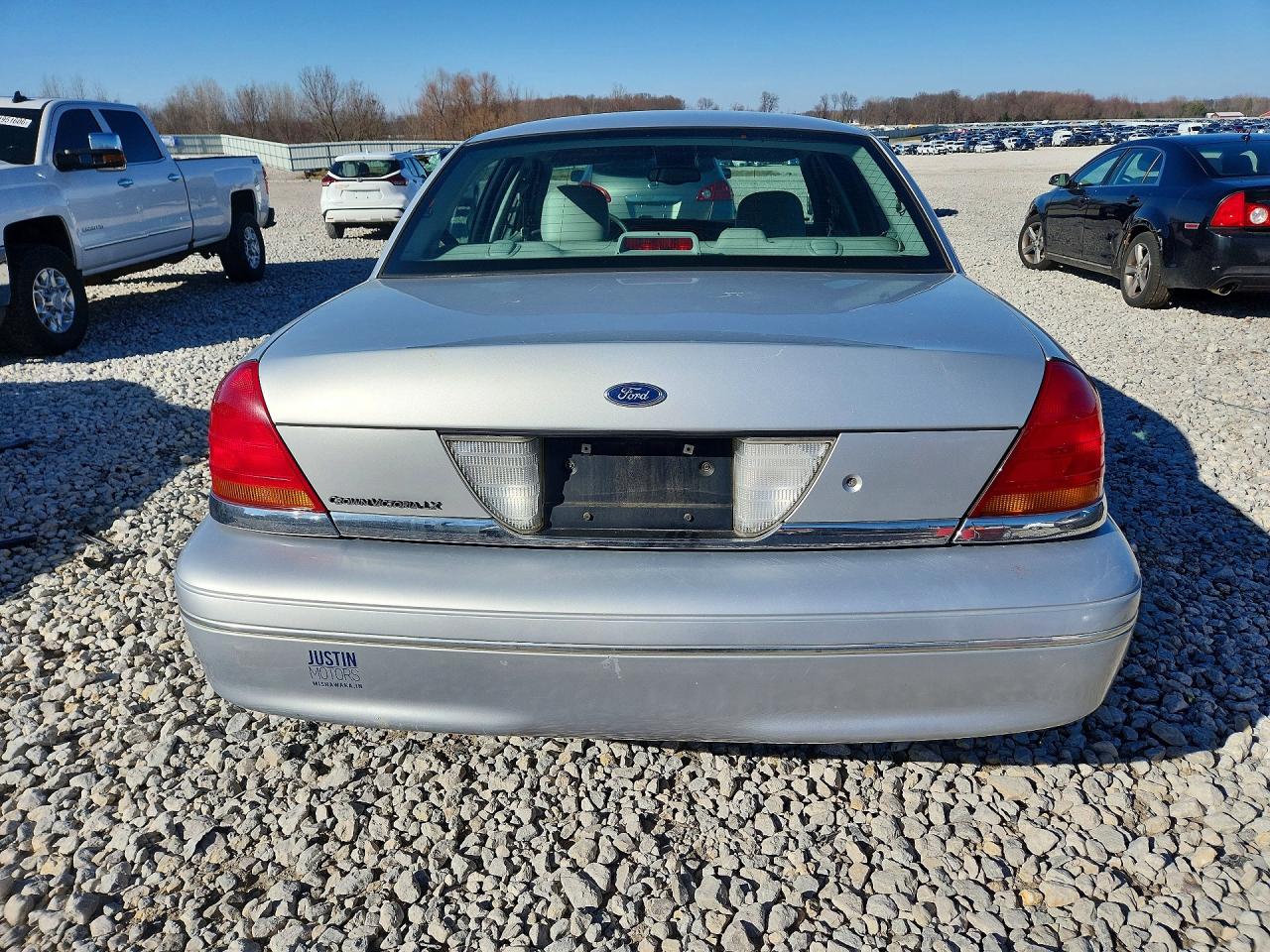 2003 Ford Crown Victoria Lx Silver vin: 2FAFP74W63X191433