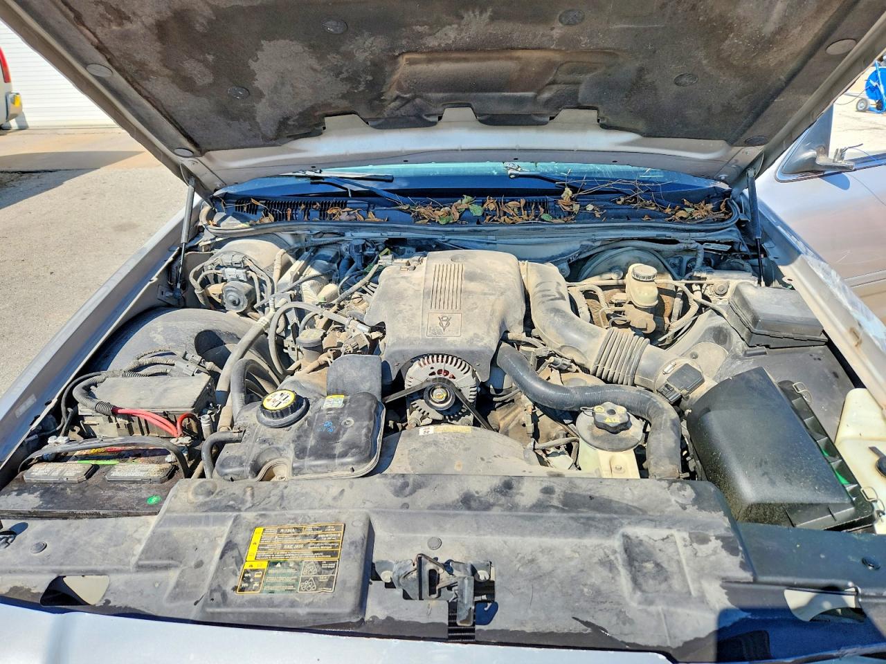 2004 Ford Crown Victoria Lx Silver vin: 2FAFP74W64X112926
