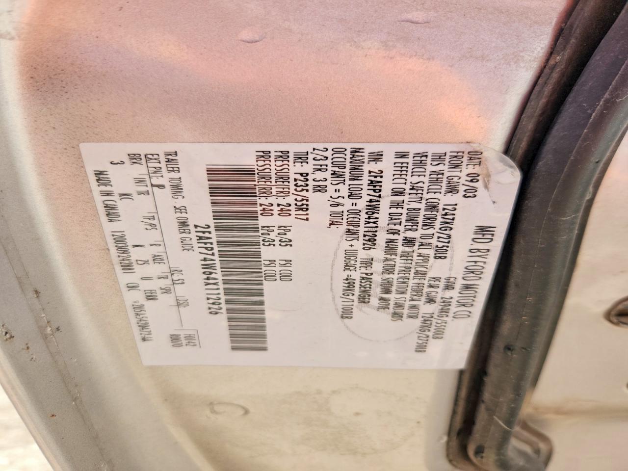 2004 Ford Crown Victoria Lx Silver vin: 2FAFP74W64X112926