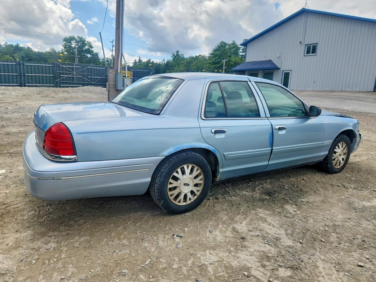 2004 Ford Crown Victoria Lx Синий vin: 2FAFP74W64X126003