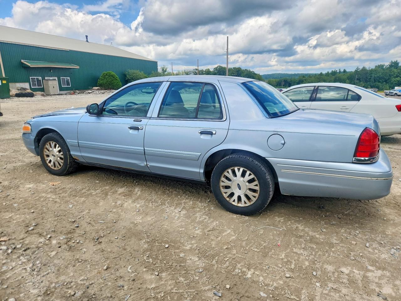 2004 Ford Crown Victoria Lx Синий vin: 2FAFP74W64X126003