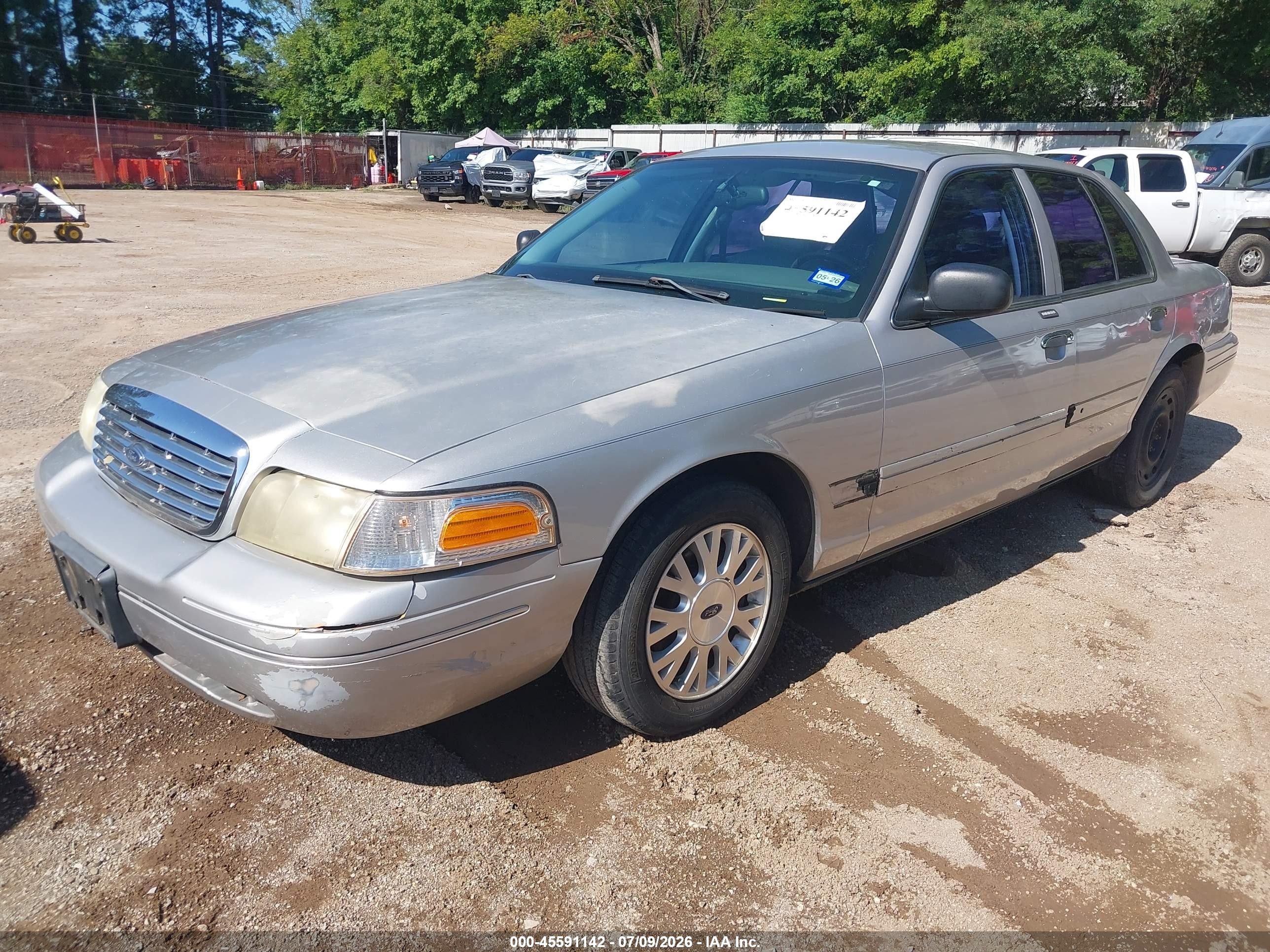 2005 Ford Crown Victoria Lx/lx Sport Серебряный vin: 2FAFP74W65X118176
