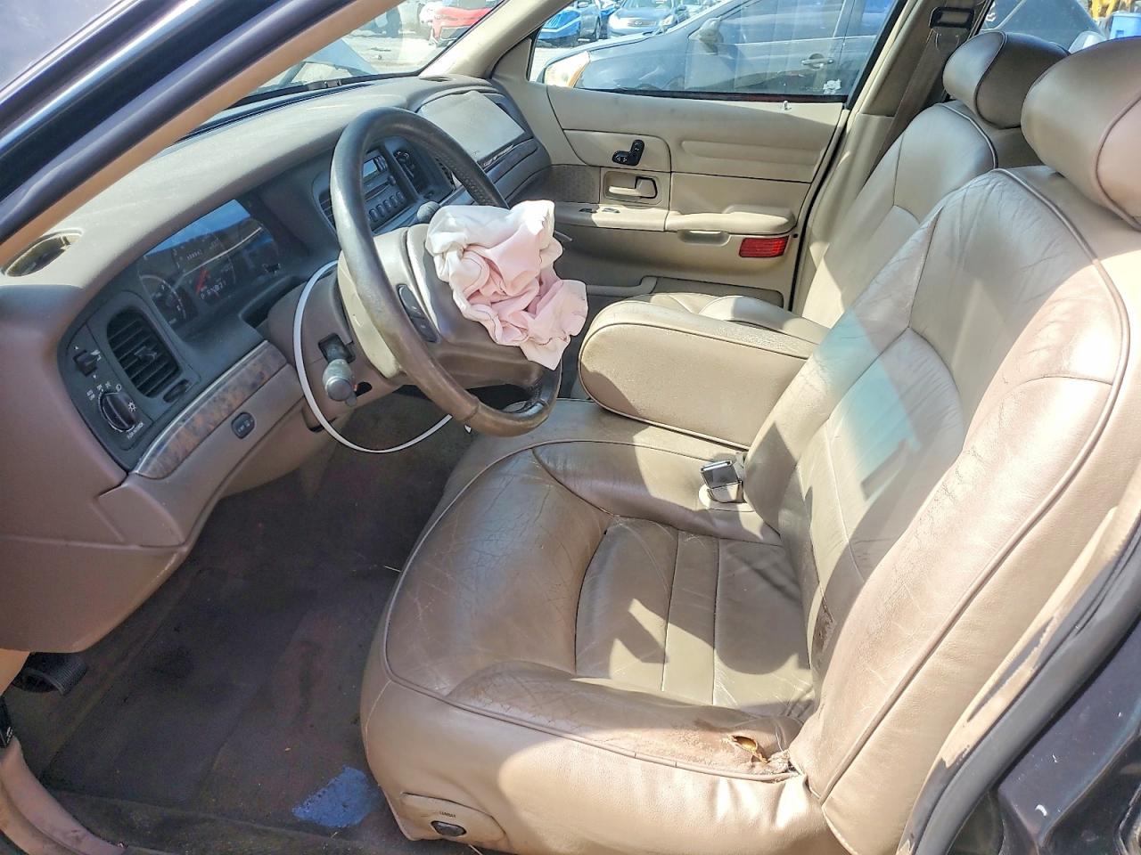 1999 Ford Crown Victoria Lx Green vin: 2FAFP74W6XX104183
