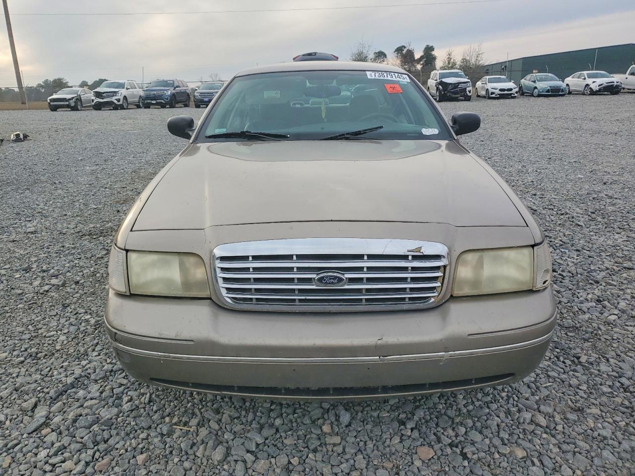 2004 Ford Crown Victoria Lx Gold vin: 2FAFP74W74X115933