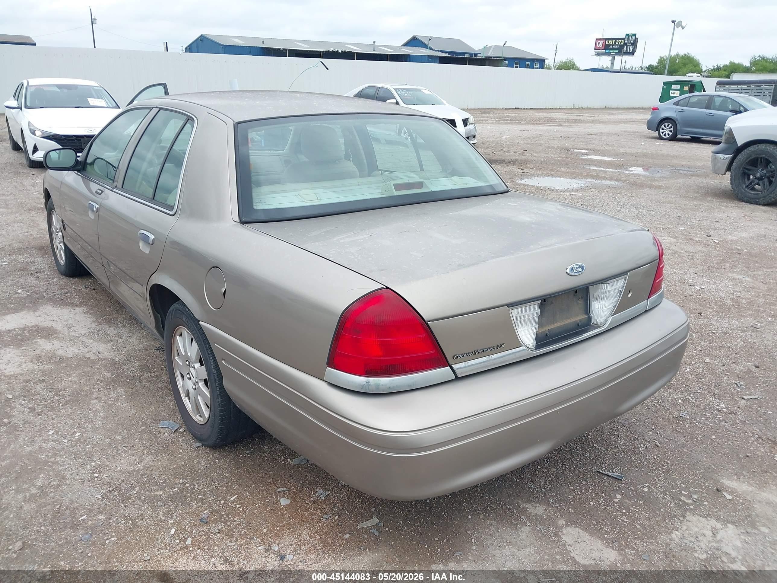 2006 Ford Crown Victoria Lx/lx Sport Gold vin: 2FAFP74W86X132355