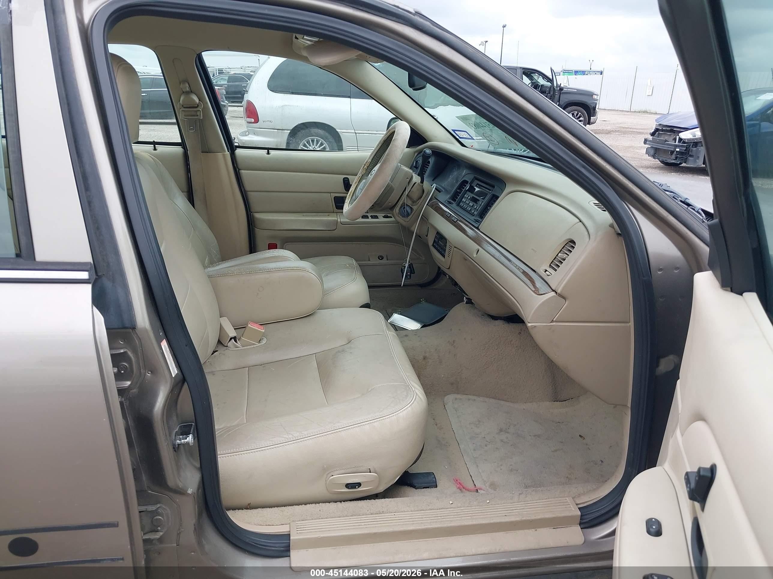 2006 Ford Crown Victoria Lx/lx Sport Gold vin: 2FAFP74W86X132355