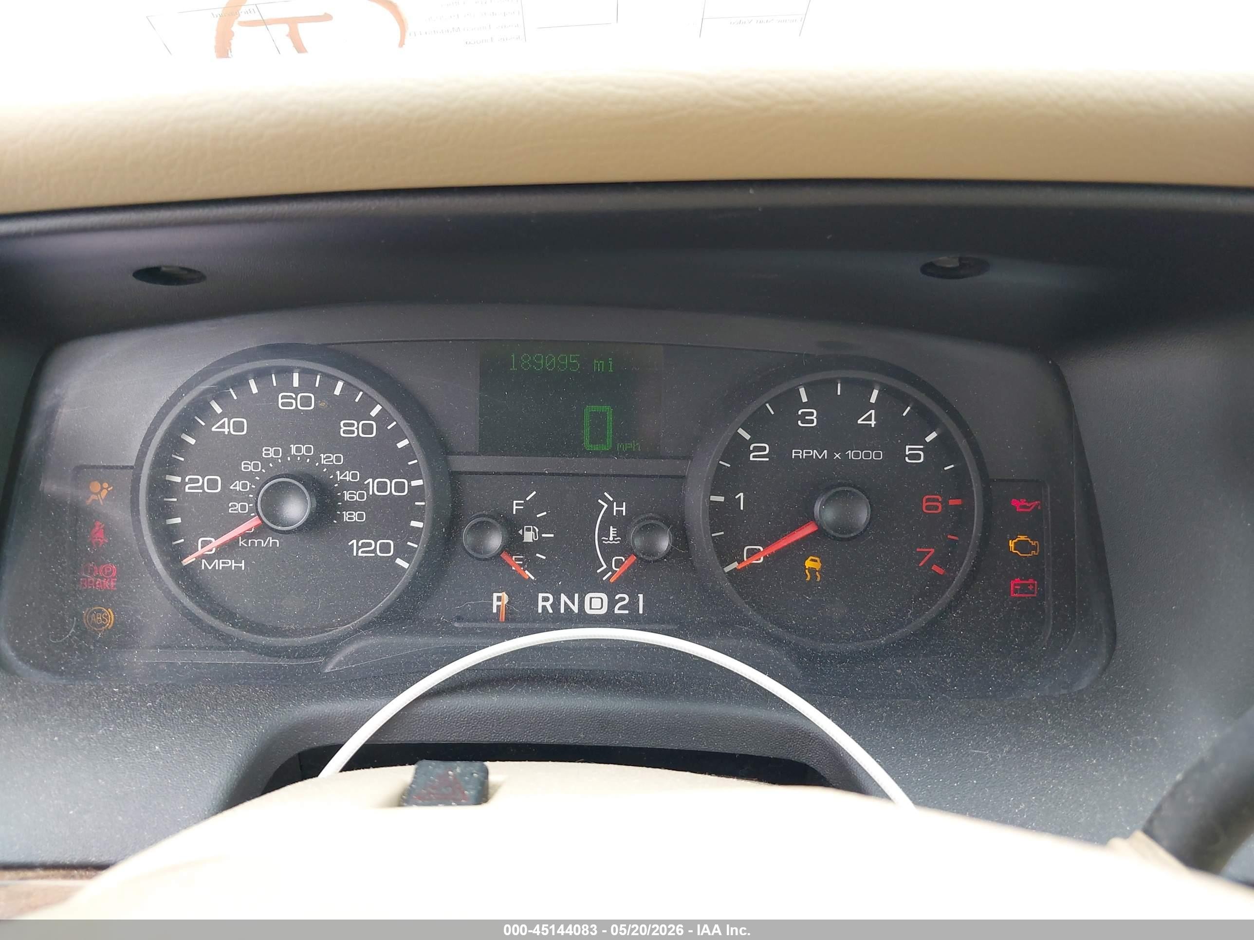 2006 Ford Crown Victoria Lx/lx Sport Gold vin: 2FAFP74W86X132355