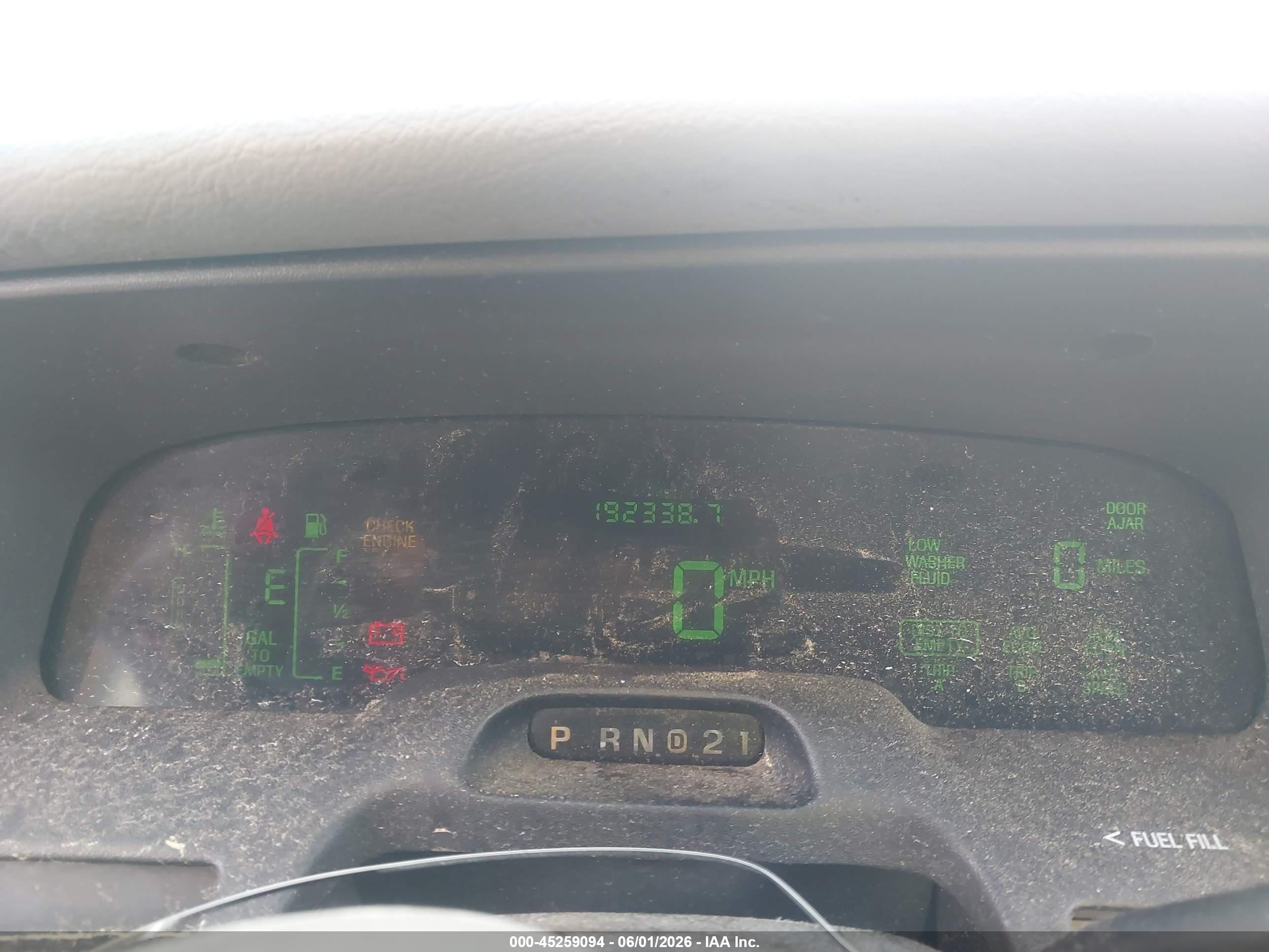 1999 Ford Crown Victoria Lx Серый vin: 2FAFP74W8XX142577