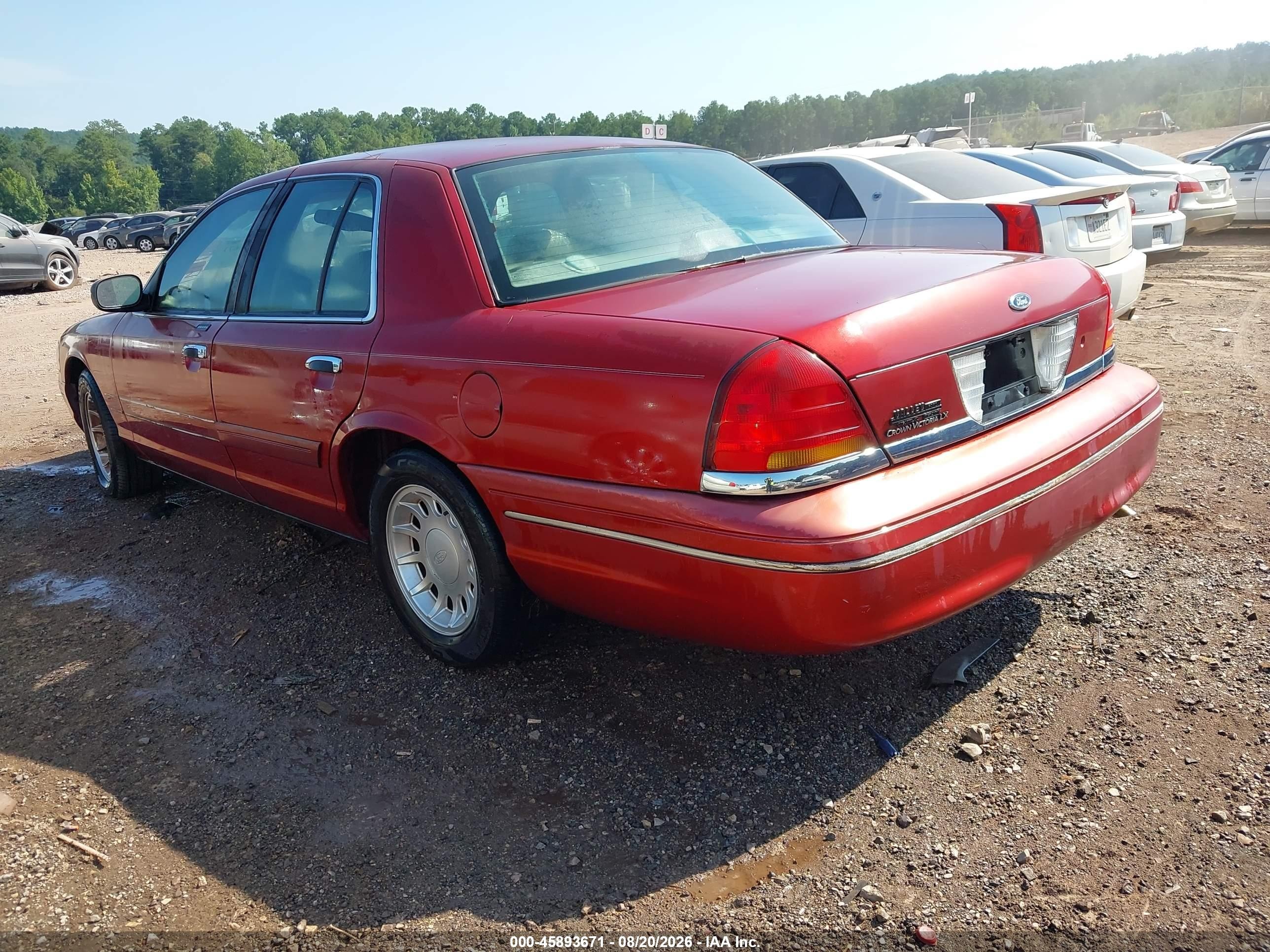 2000 Ford Crown Victoria Lx Red vin: 2FAFP74W8YX155010