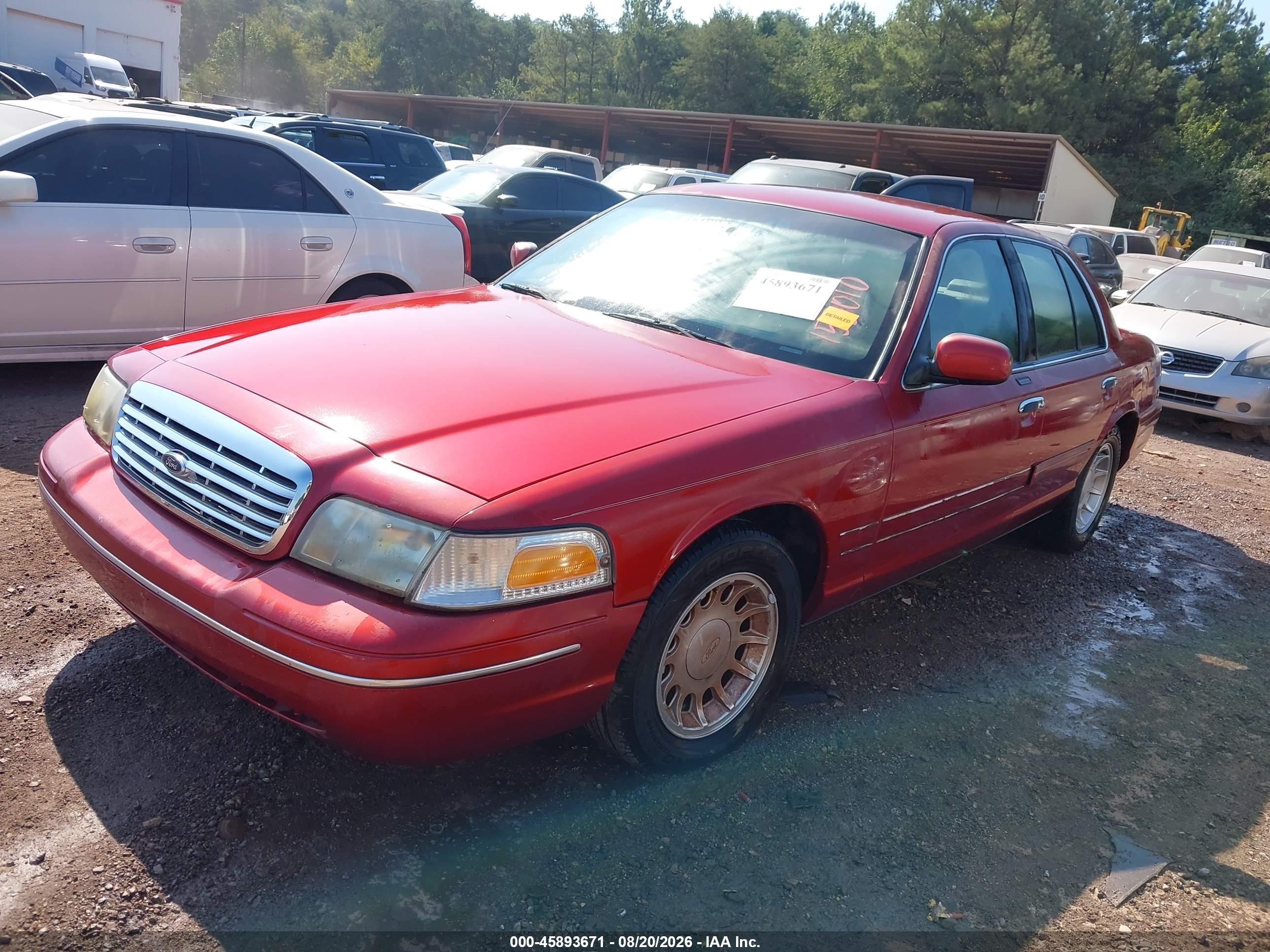 2000 Ford Crown Victoria Lx Red vin: 2FAFP74W8YX155010