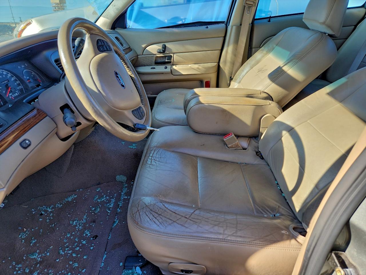 2004 Ford Crown Victoria Lx Silver vin: 2FAFP74W94X158007
