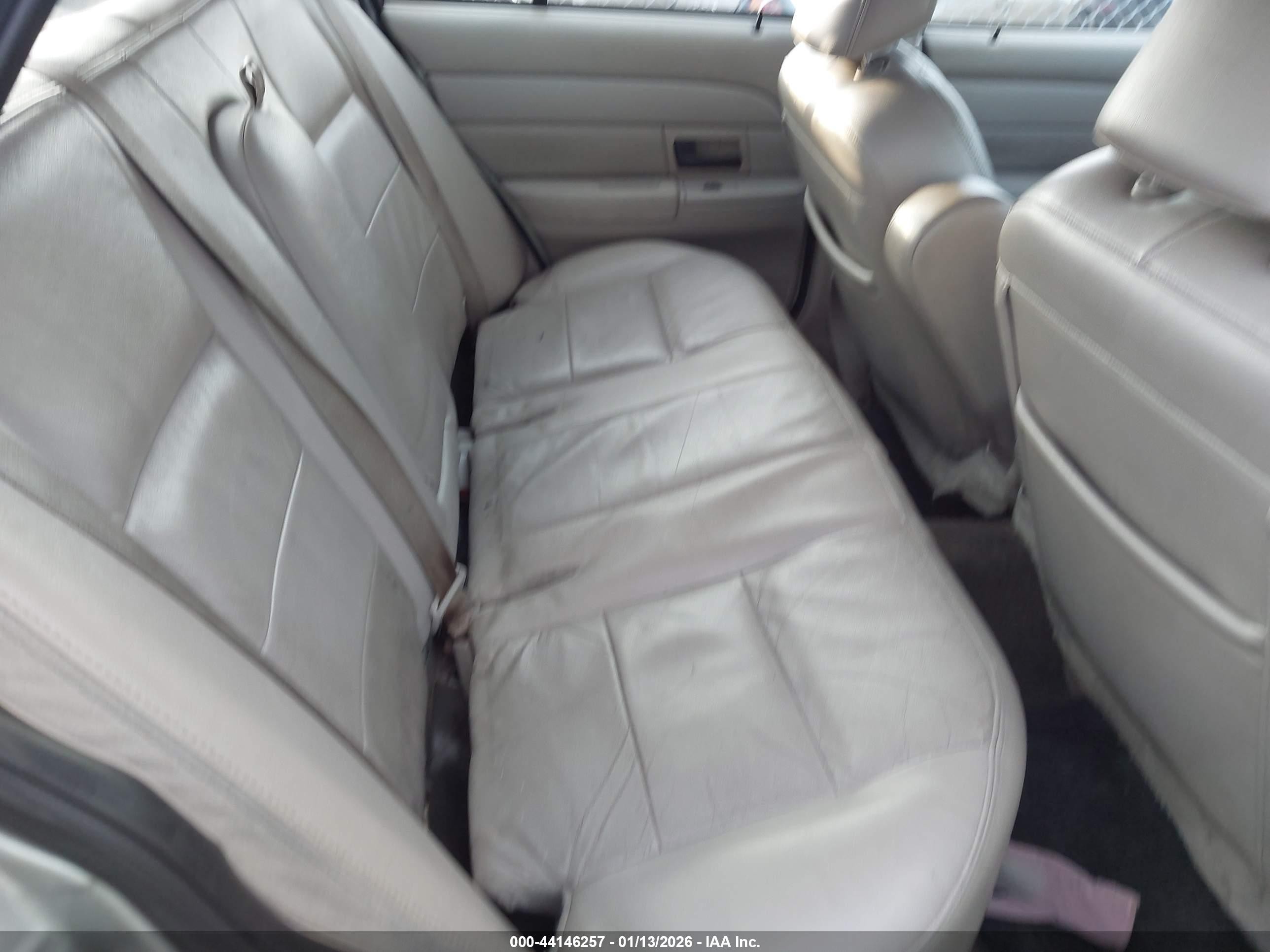 2006 Ford Crown Victoria Lx/lx Sport Gray vin: 2FAFP74W96X159791