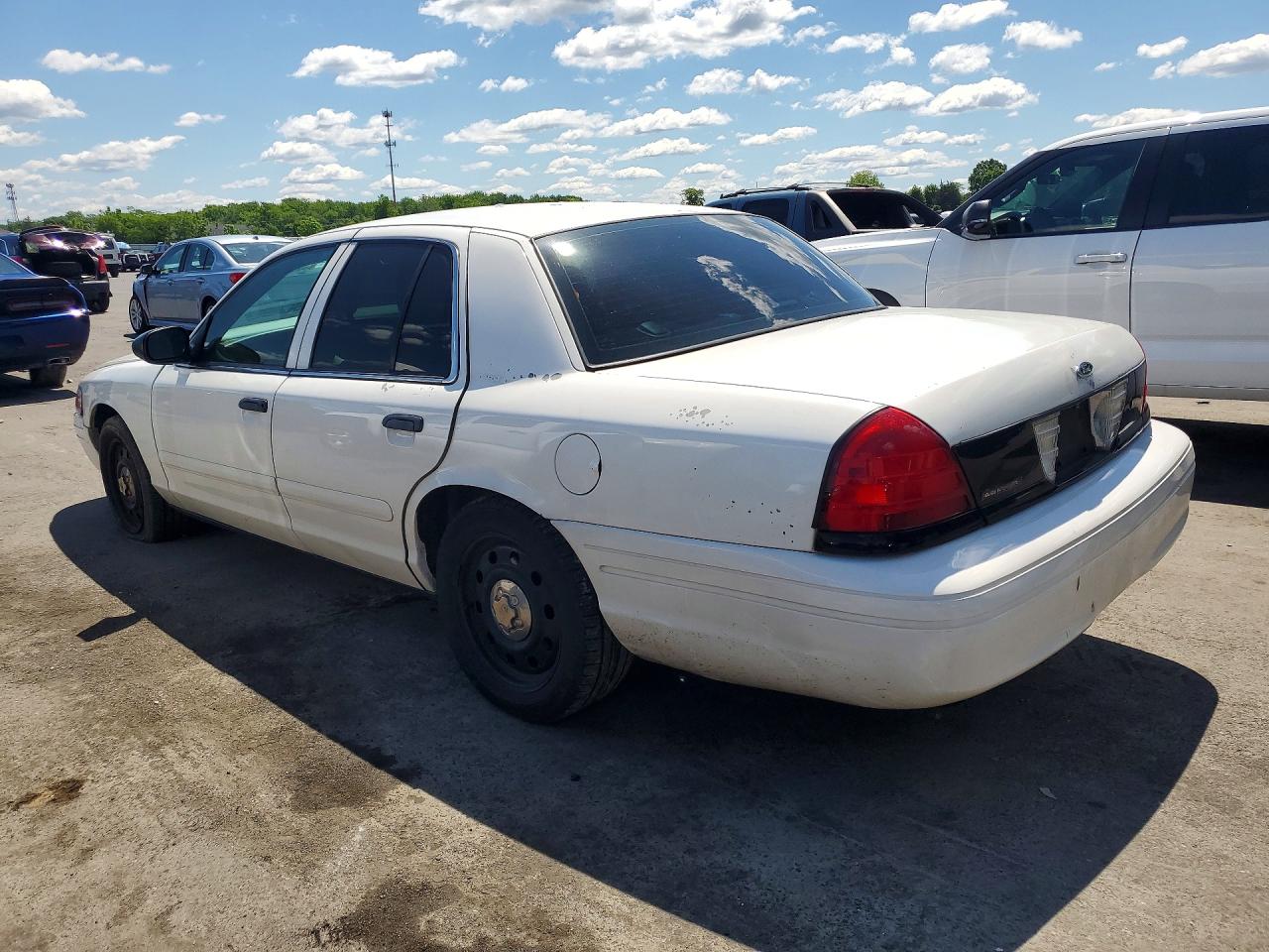 2008 Ford Crown Victoria Police Interceptor White vin: 2FAHP71V08X109420