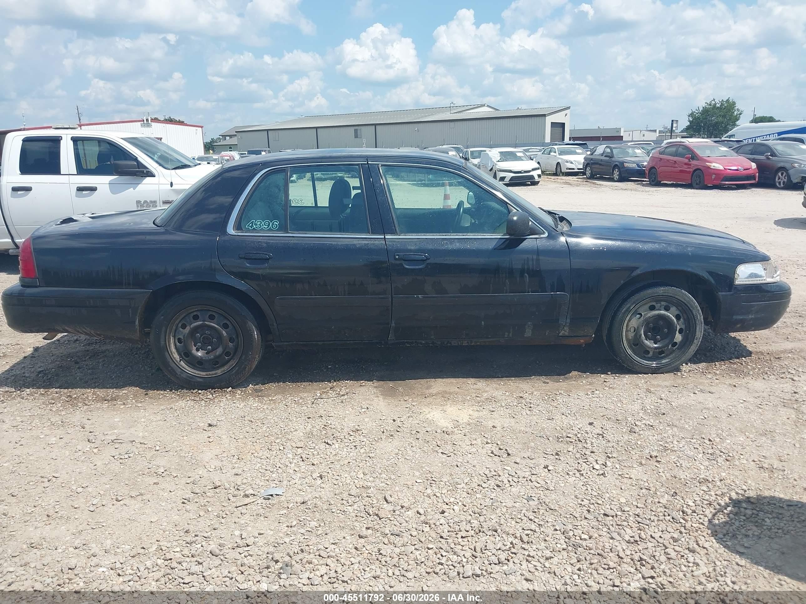 2008 Ford Crown Victoria Police/police Interceptor Black vin: 2FAHP71V08X134396