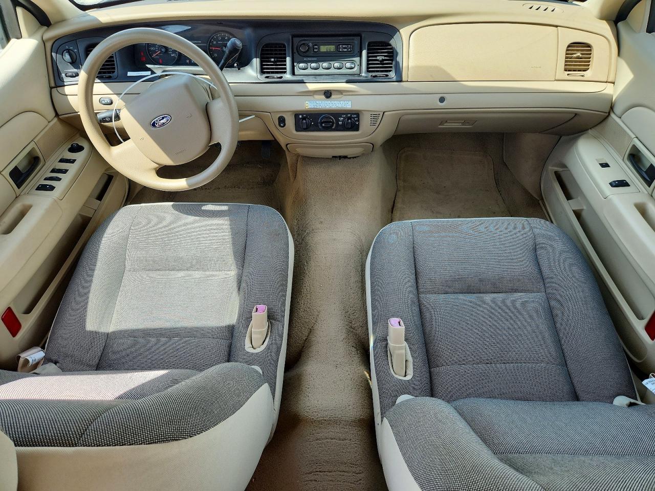 2009 Ford Crown Victoria Police Interceptor Серебряный vin: 2FAHP71V19X142928