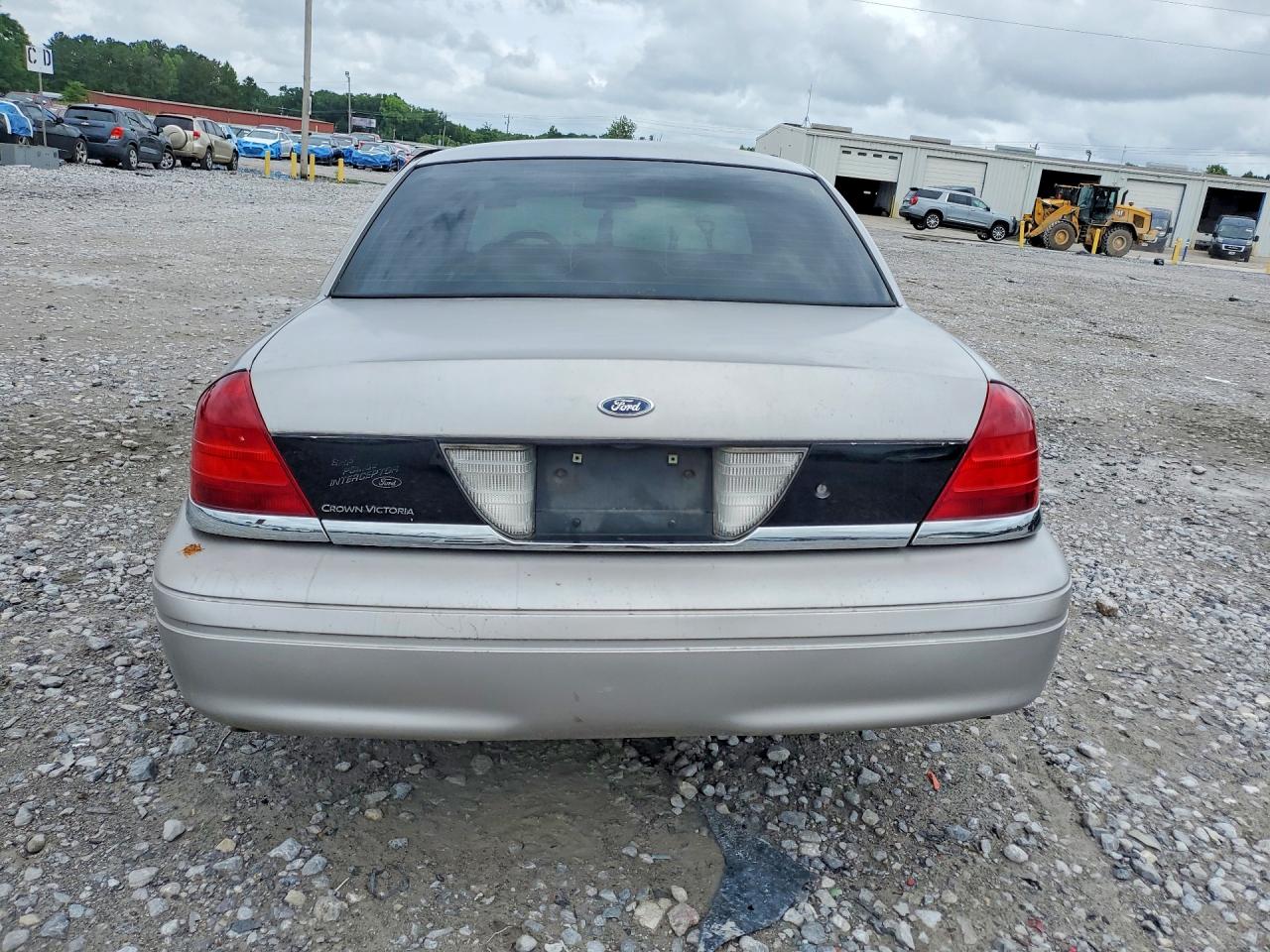 2008 Ford Crown Victoria Police Interceptor Silver vin: 2FAHP71V28X102243