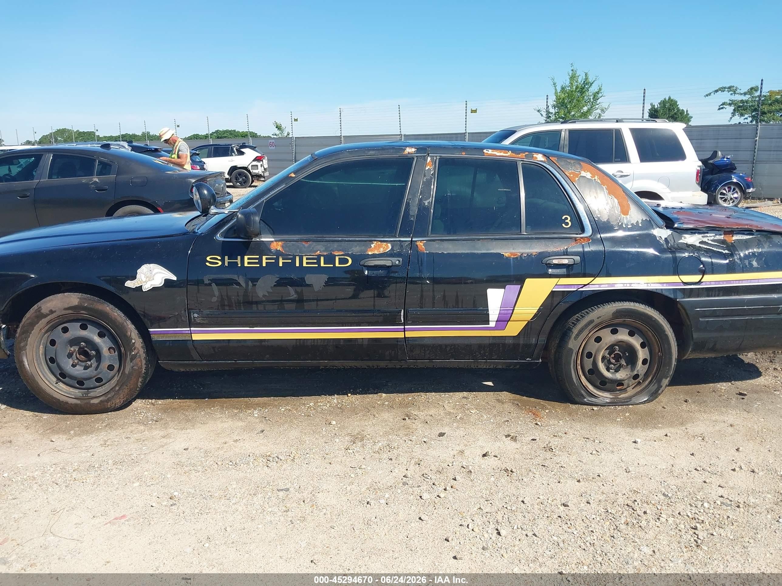2009 Ford Crown Victoria Police Interceptor Black vin: 2FAHP71V29X102213