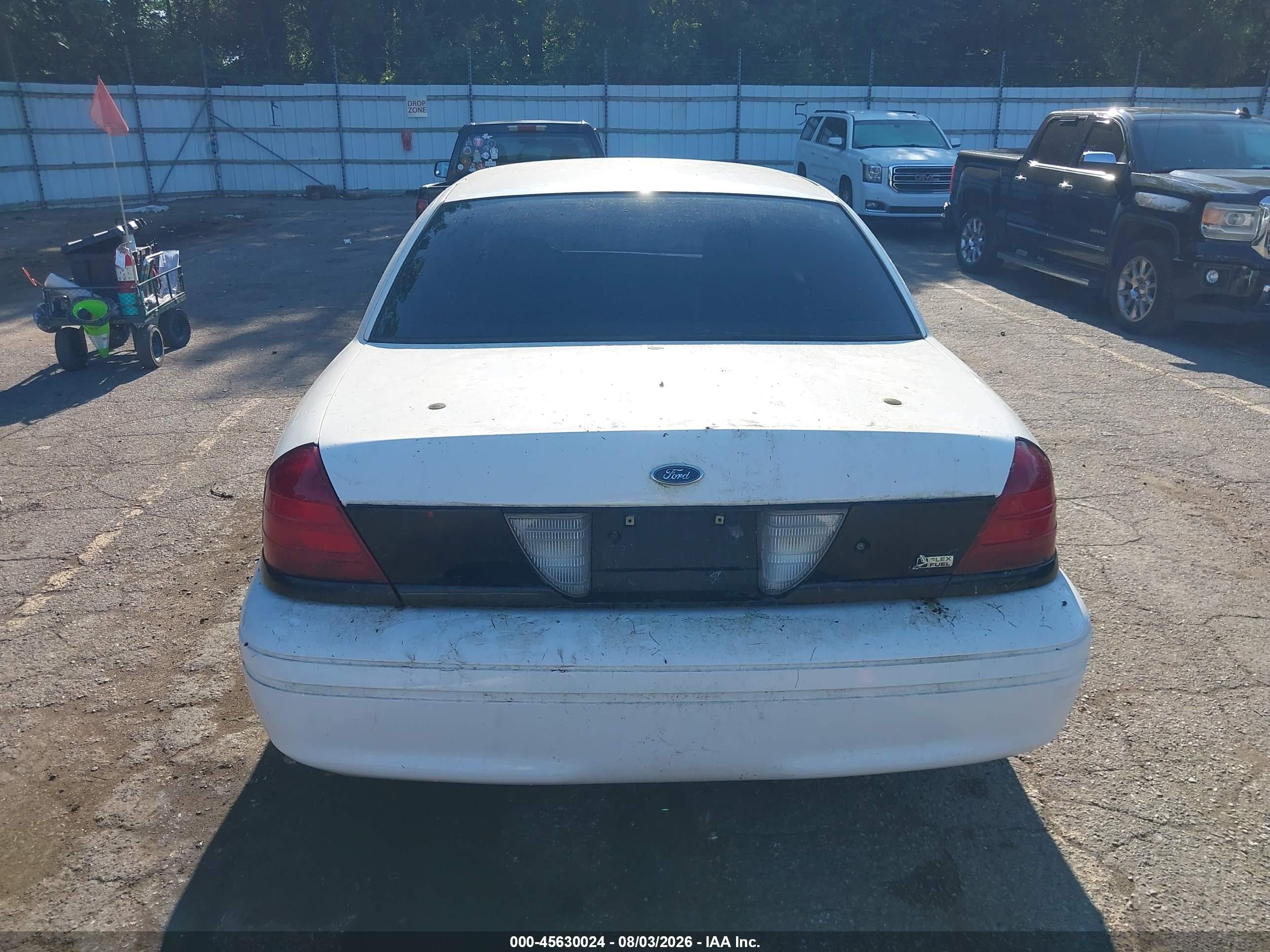 2009 Ford Crown Victoria Police/police Interceptor Белый vin: 2FAHP71V29X102891