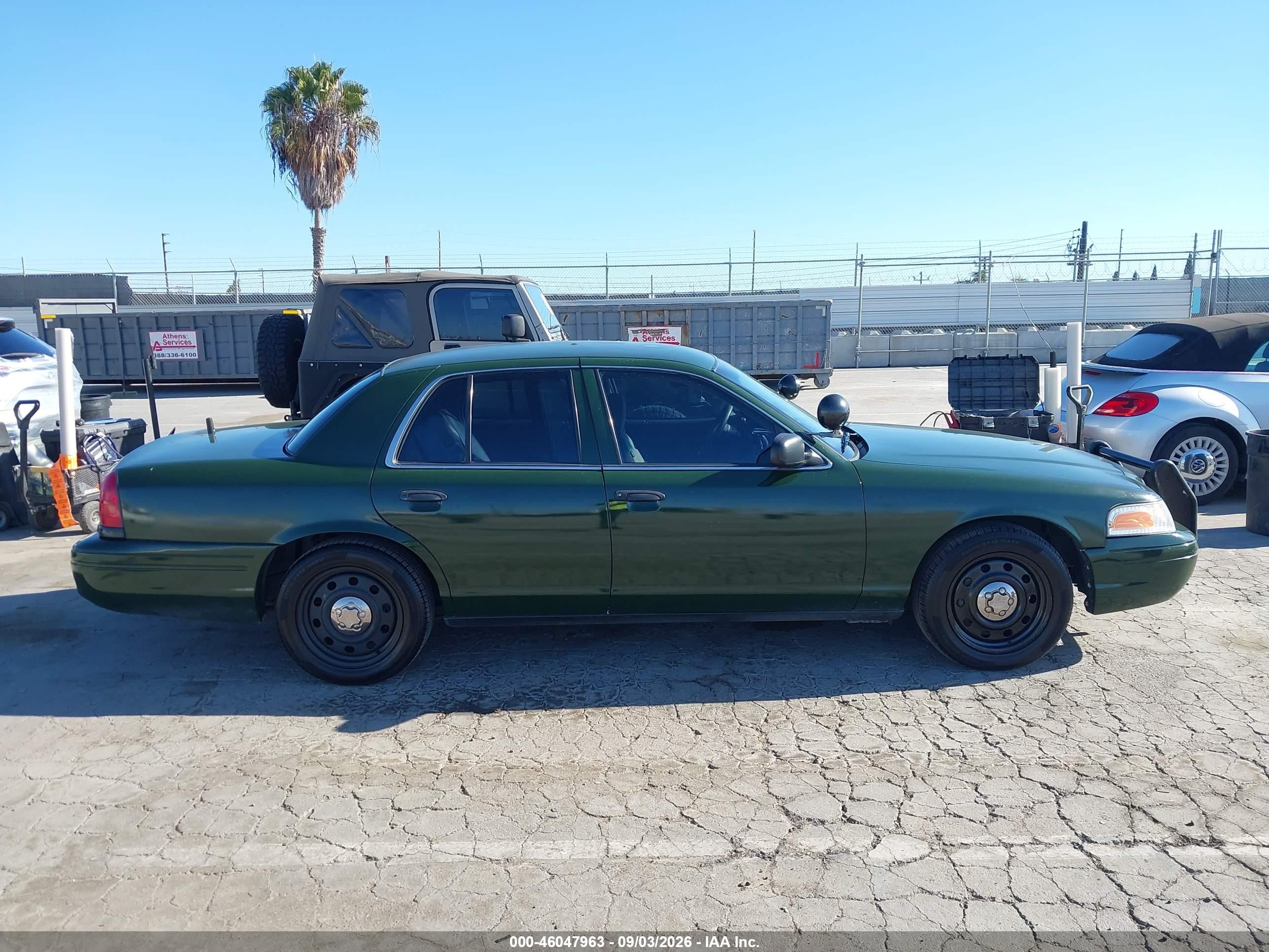 2009 Ford Crown Victoria Police/police Interceptor Green vin: 2FAHP71V29X140279