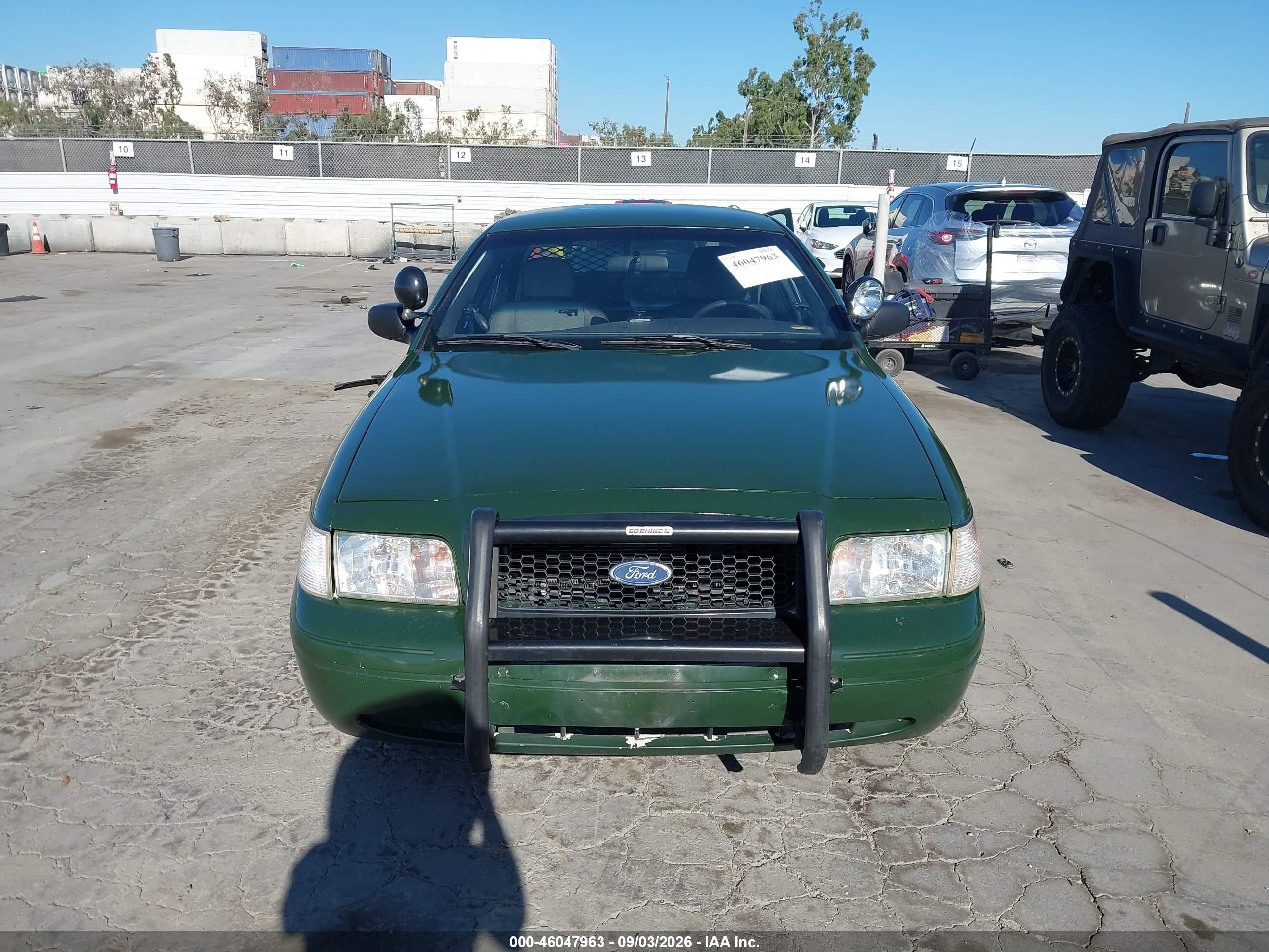 2009 Ford Crown Victoria Police/police Interceptor Green vin: 2FAHP71V29X140279
