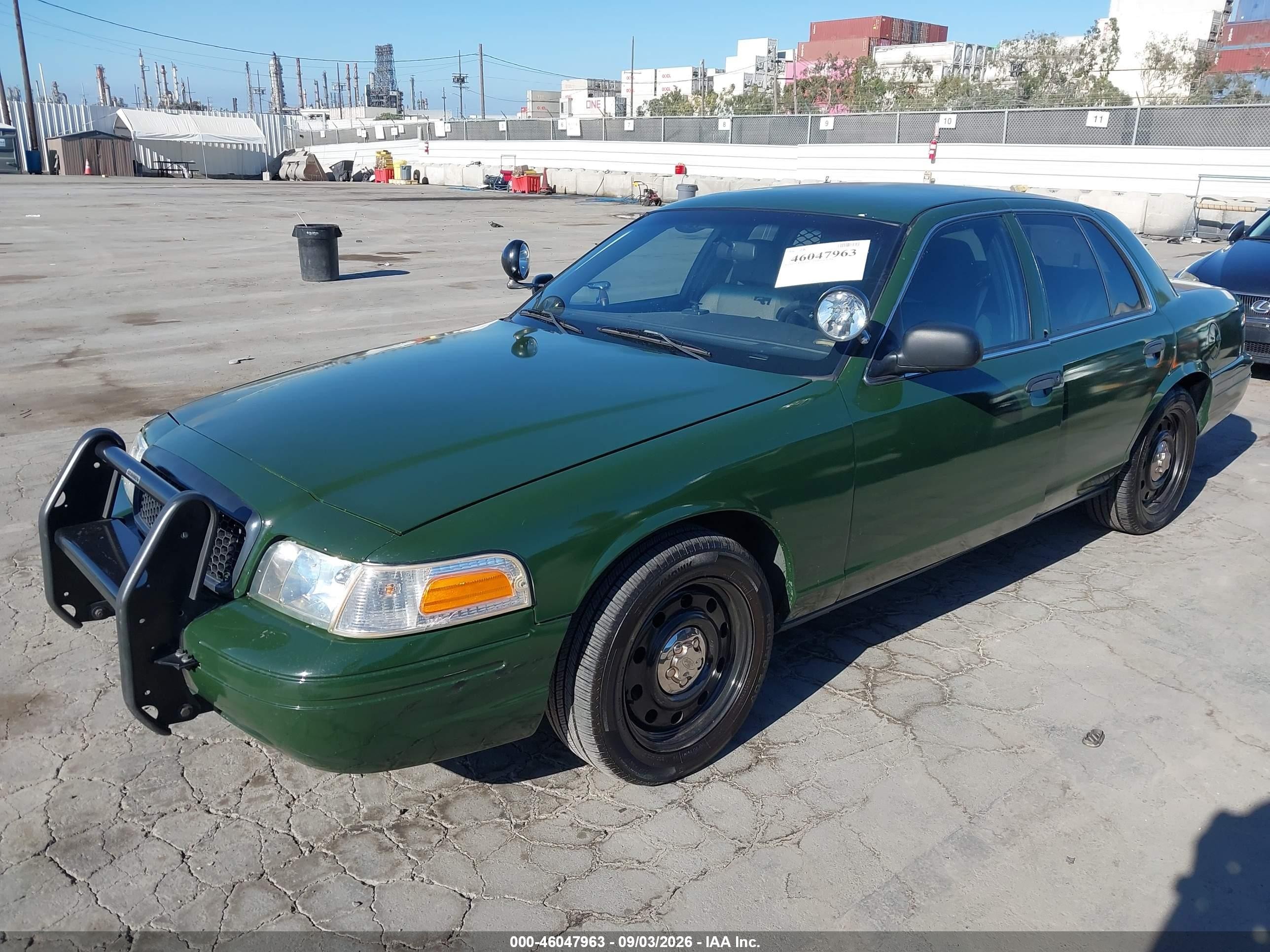 2009 Ford Crown Victoria Police/police Interceptor Green vin: 2FAHP71V29X140279