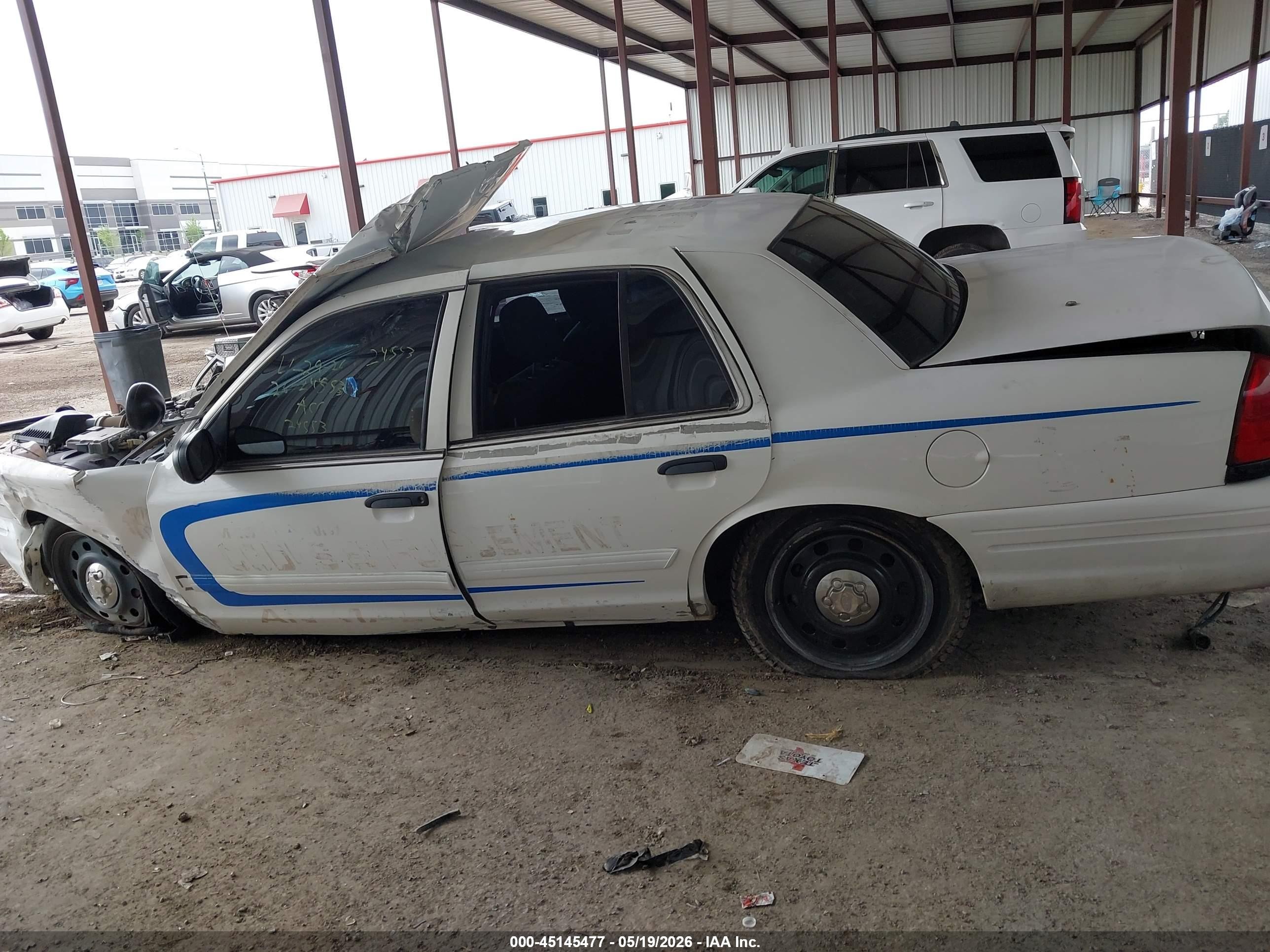 2009 Ford Crown Victoria Police/police Interceptor White vin: 2FAHP71V39X114872