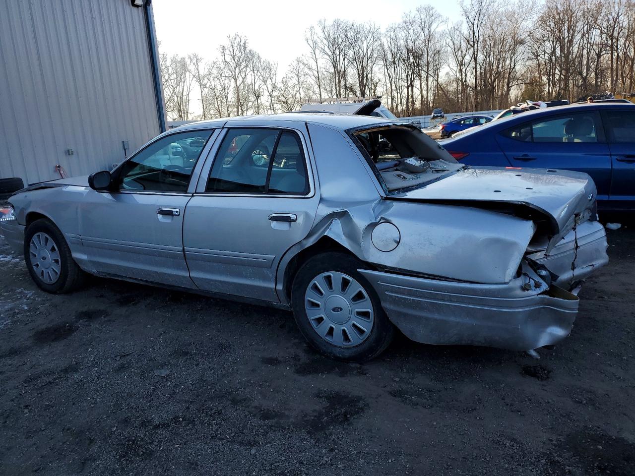 2008 Ford Crown Victoria Police Interceptor Silver vin: 2FAHP71V48X132165