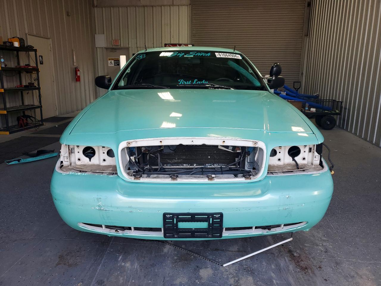 2008 Ford Crown Victoria Police Interceptor Turquoise vin: 2FAHP71V48X180345