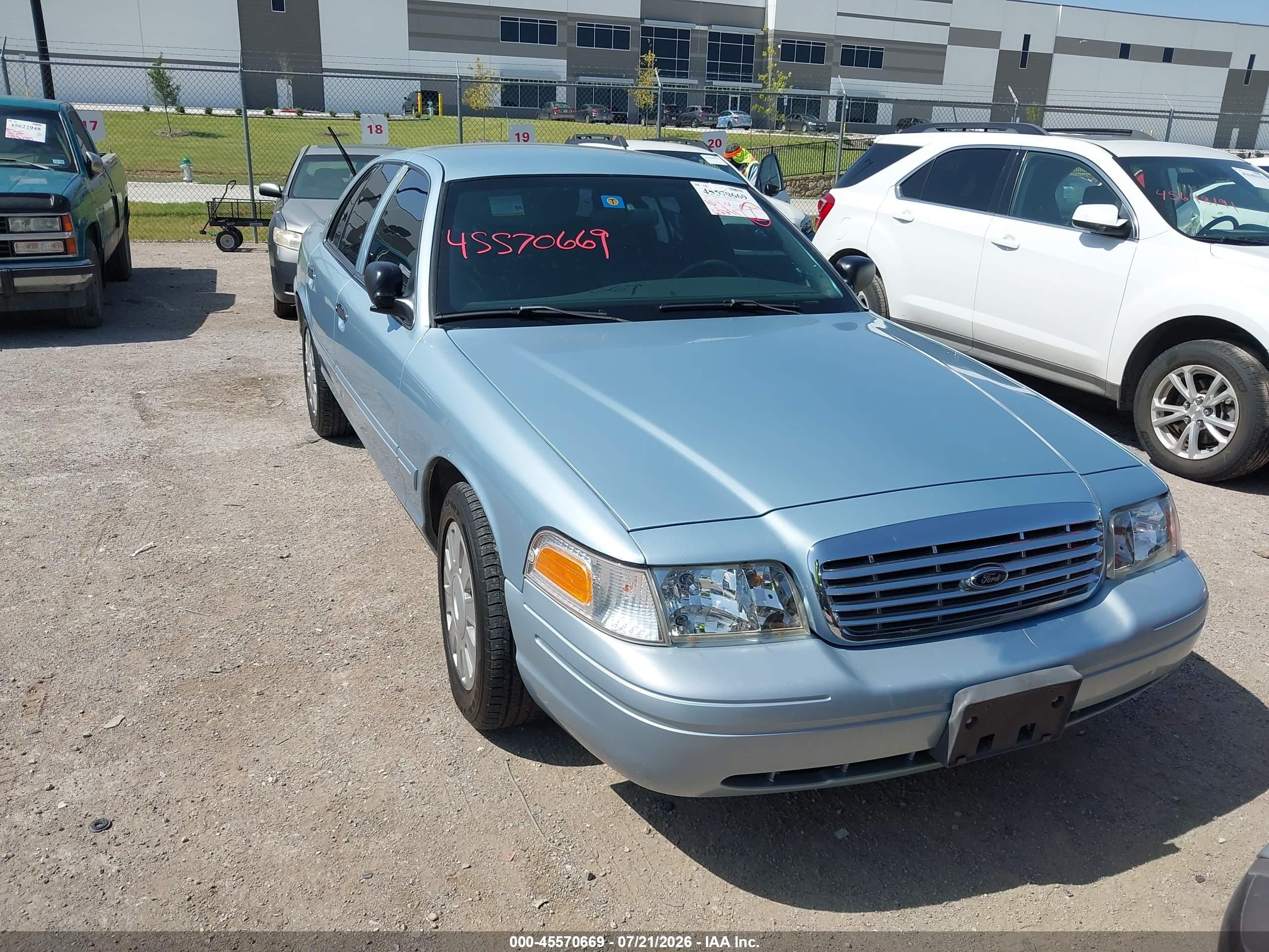 2008 Ford Crown Victoria Police/police Interceptor Light Blue vin: 2FAHP71V58X157463