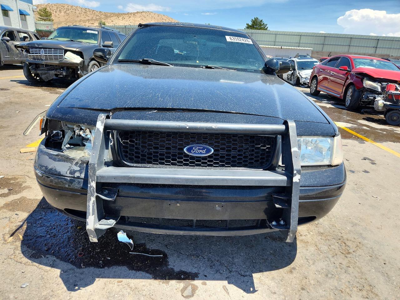 2009 Ford Crown Victoria Police Interceptor Black vin: 2FAHP71V59X122844