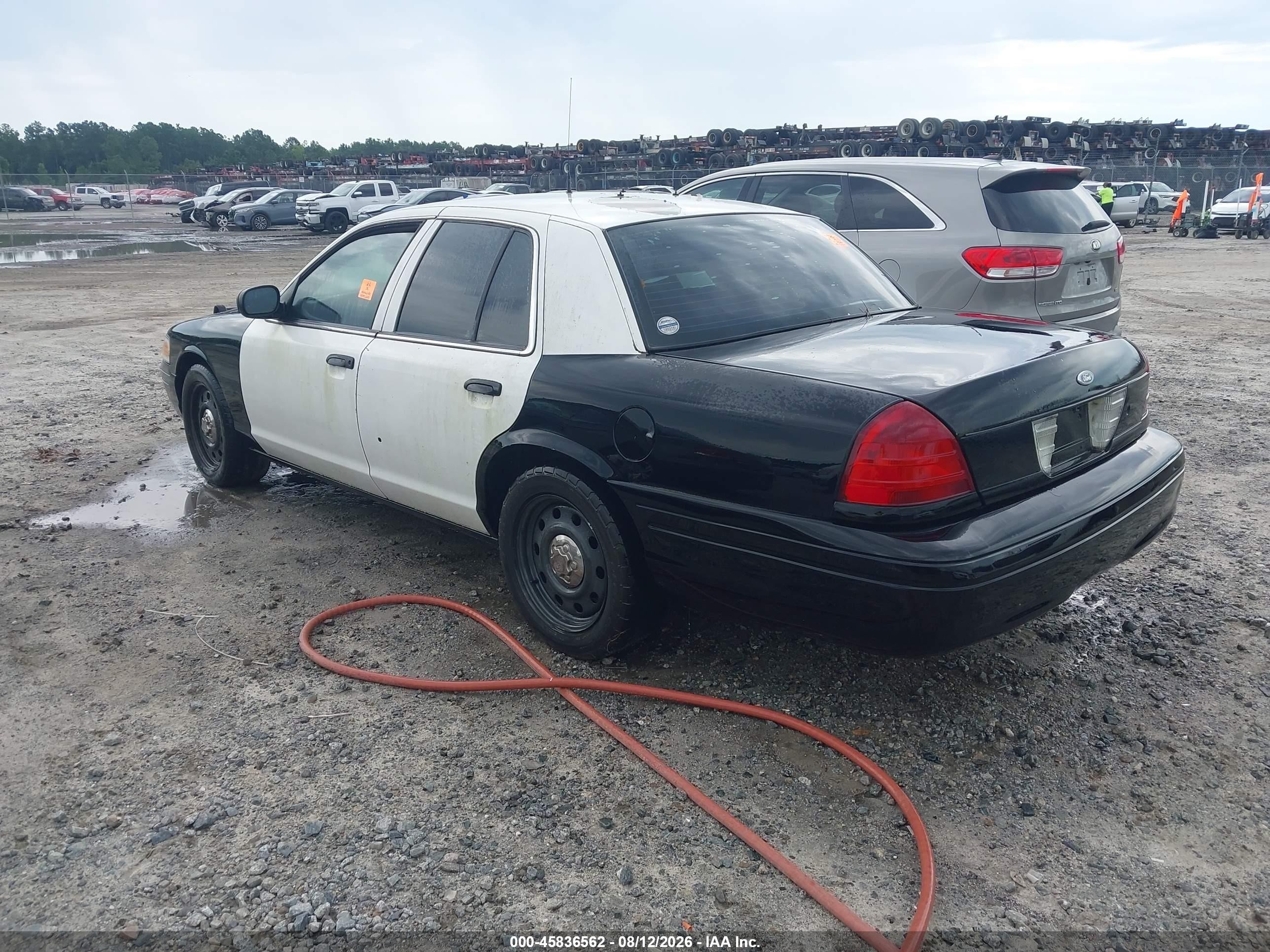 2009 Ford Crown Victoria Police Interceptor Black vin: 2FAHP71V69X141094