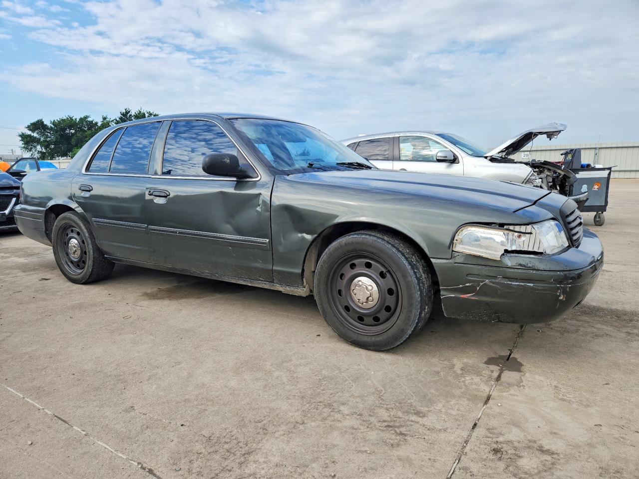 2009 Ford Crown Victoria Police Interceptor Gray vin: 2FAHP71V69X141192