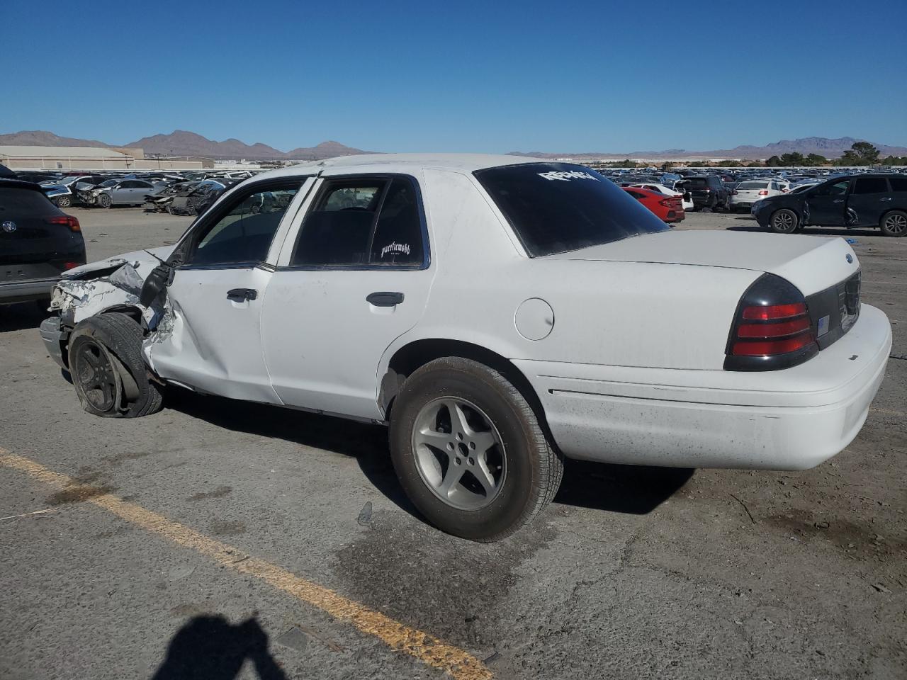 2008 Ford Crown Victoria Police Interceptor White vin: 2FAHP71V78X112346