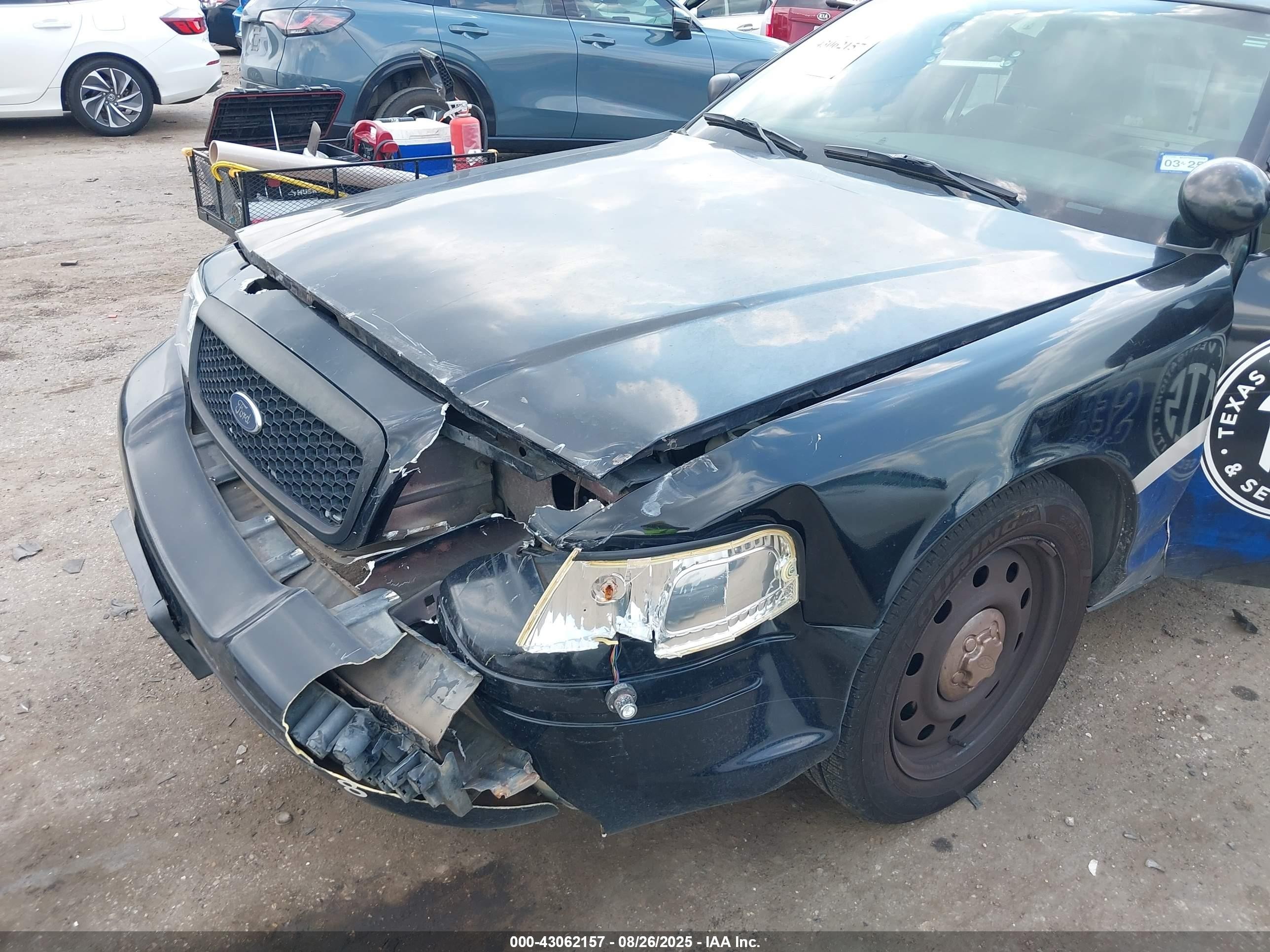 2009 Ford Crown Victoria Police/police Interceptor Черный vin: 2FAHP71V89X120277