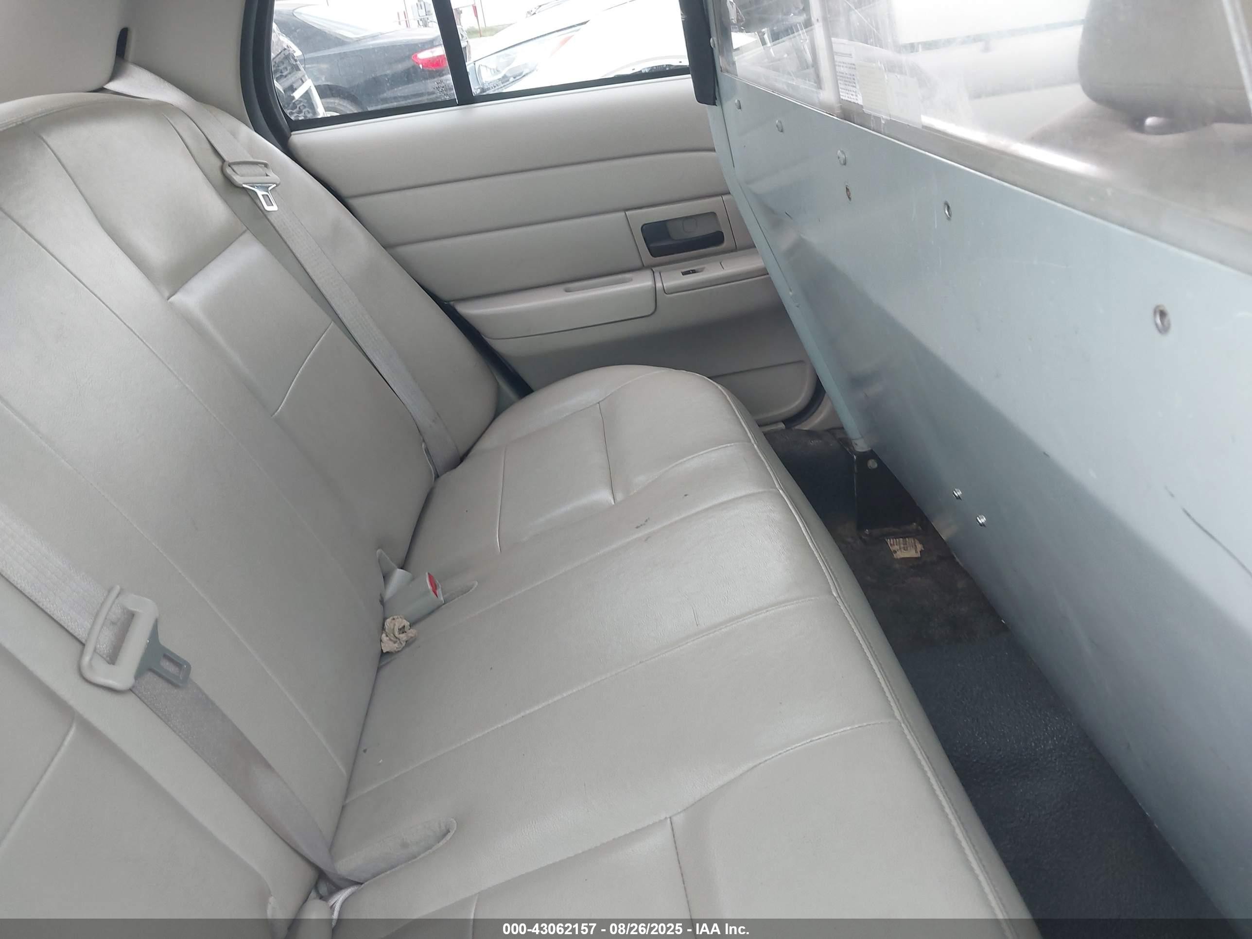 2009 Ford Crown Victoria Police/police Interceptor Черный vin: 2FAHP71V89X120277
