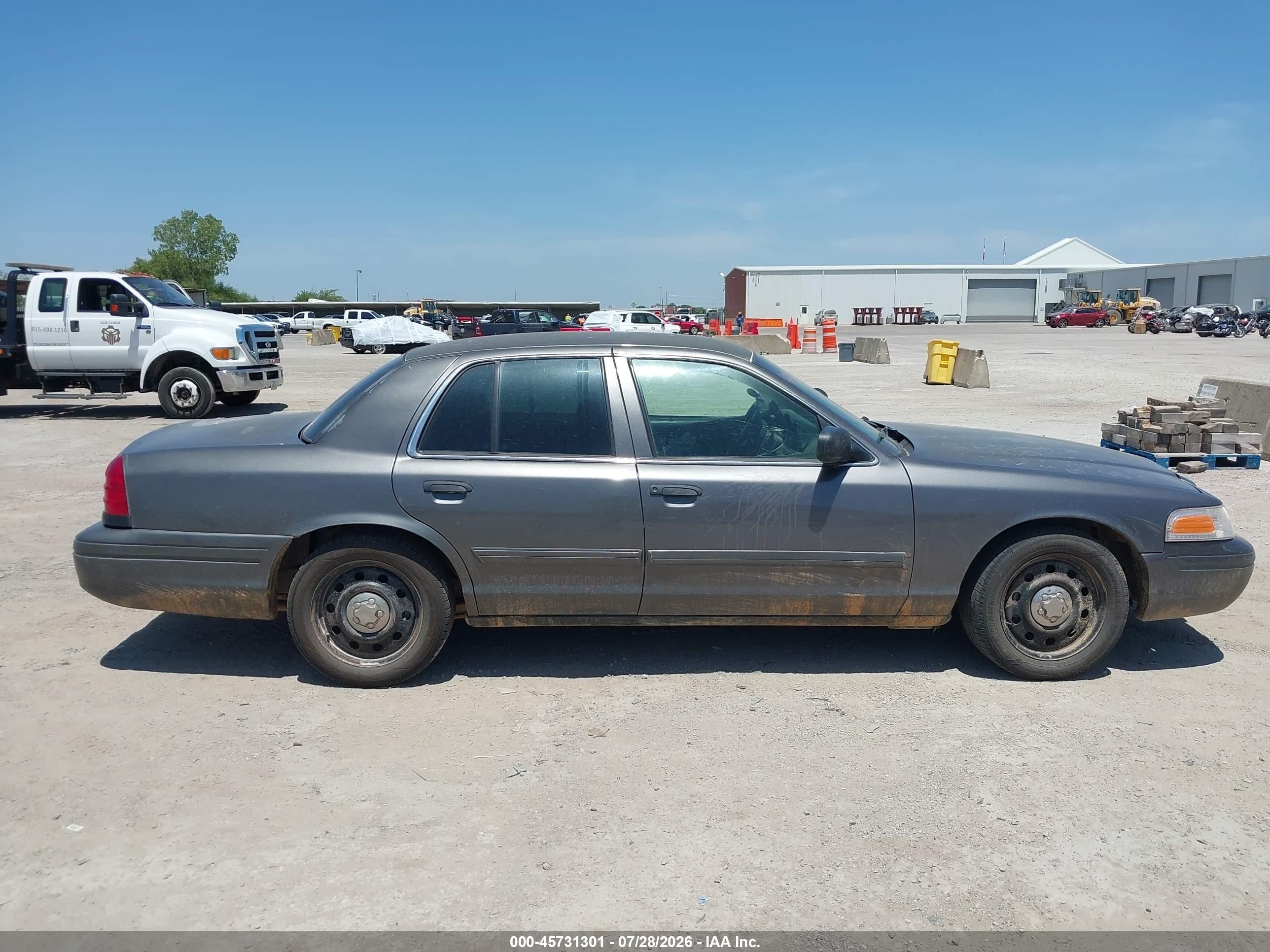 2009 Ford Crown Victoria Police/police Interceptor Gray vin: 2FAHP71V89X126564